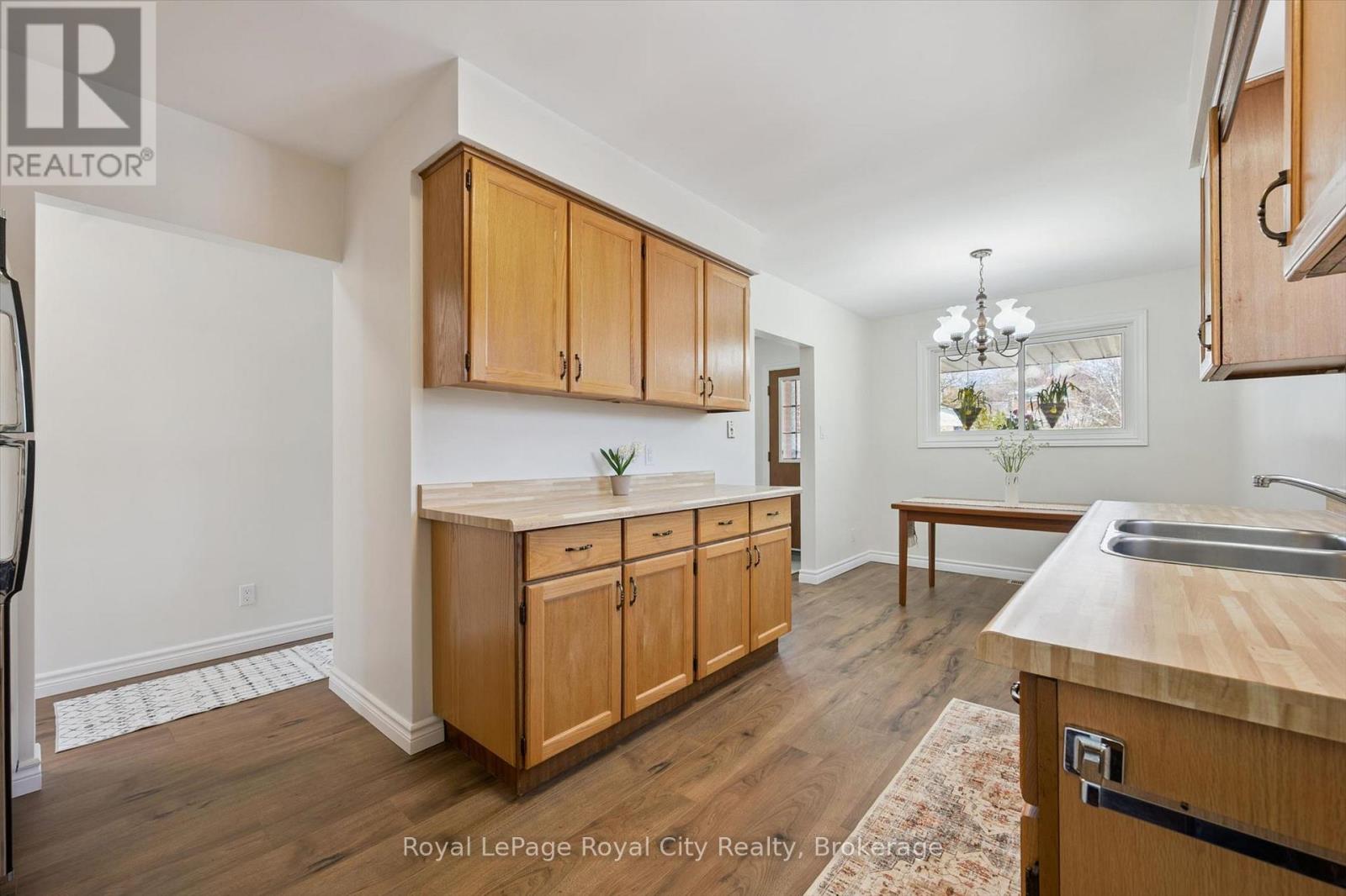 16 Kenwood Crescent, Guelph (Junction/onward Willow), Ontario  N1H 6E5 - Photo 15 - X12977064