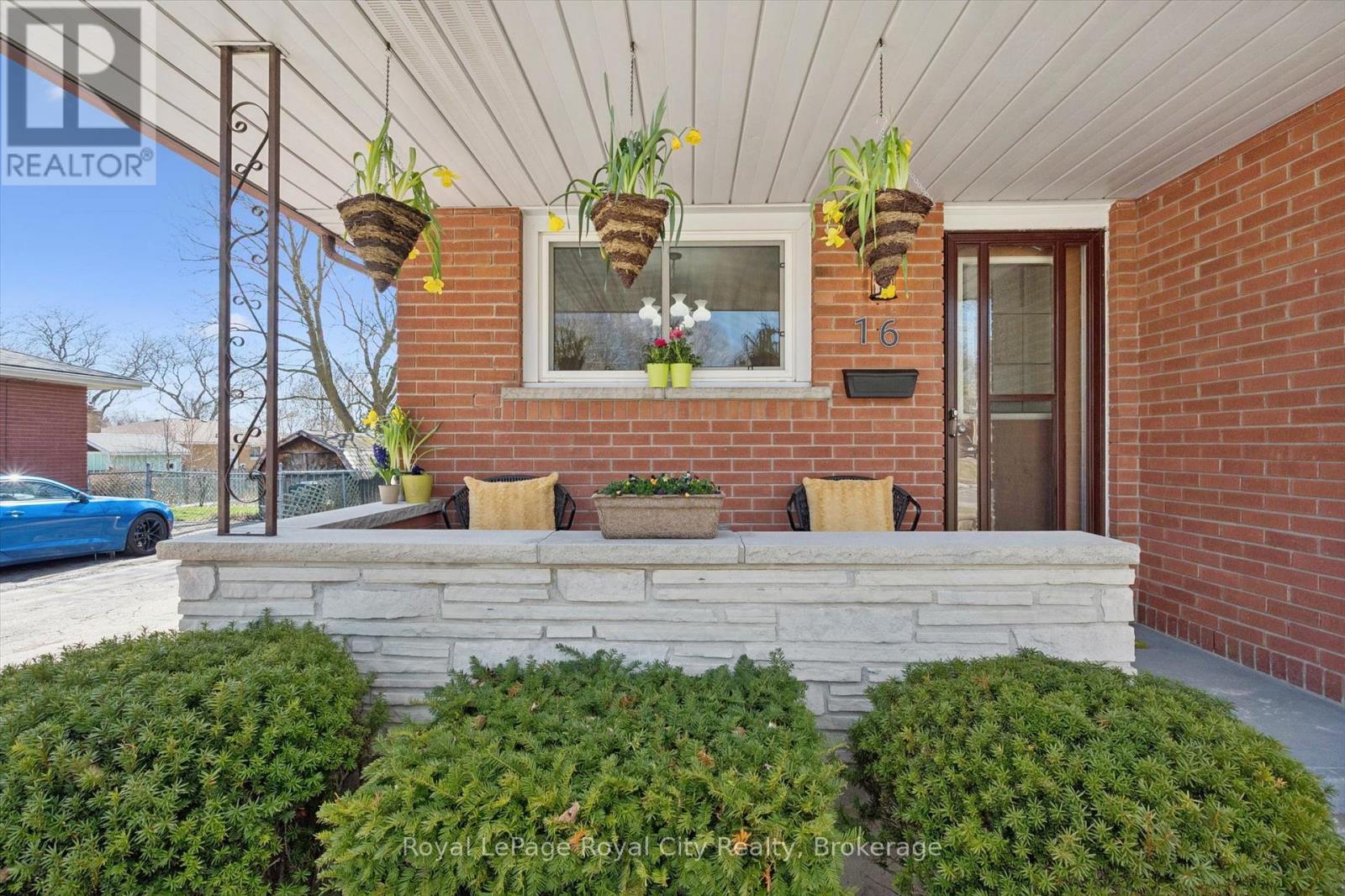 16 Kenwood Crescent, Guelph (Junction/onward Willow), Ontario  N1H 6E5 - Photo 42 - X12977064