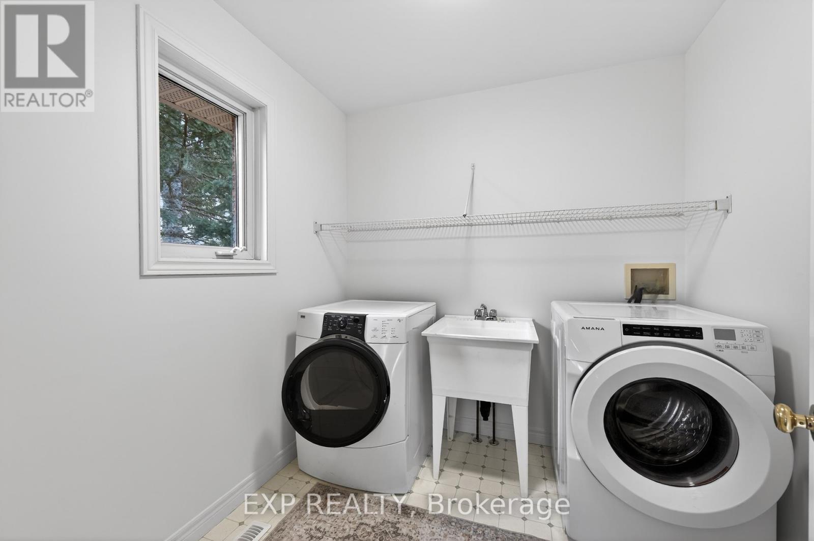 395 Riverview Drive, Strathroy-Caradoc, Ontario  N7G 4A8 - Photo 16 - X12976938