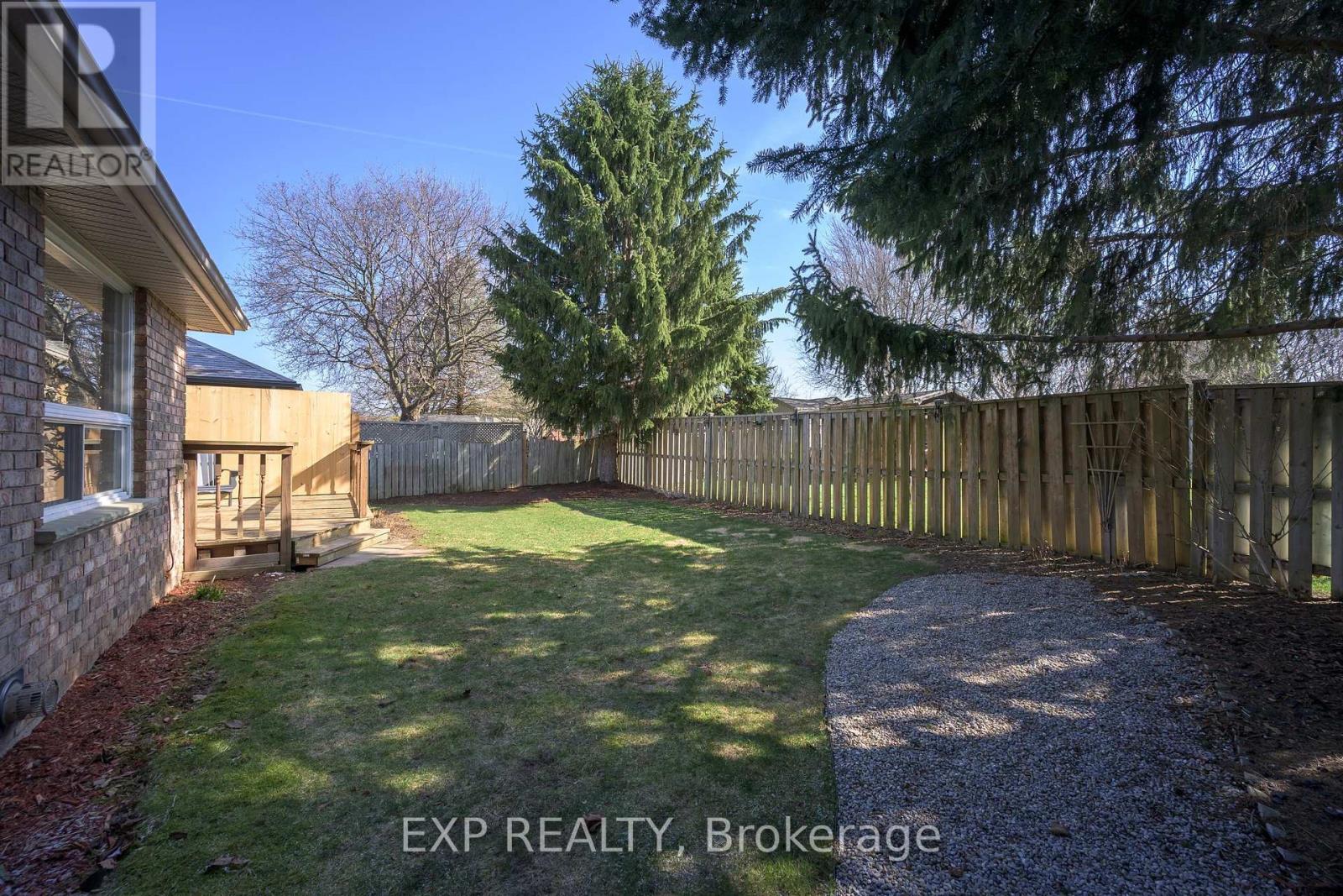 395 Riverview Drive, Strathroy-Caradoc, Ontario  N7G 4A8 - Photo 29 - X12976938