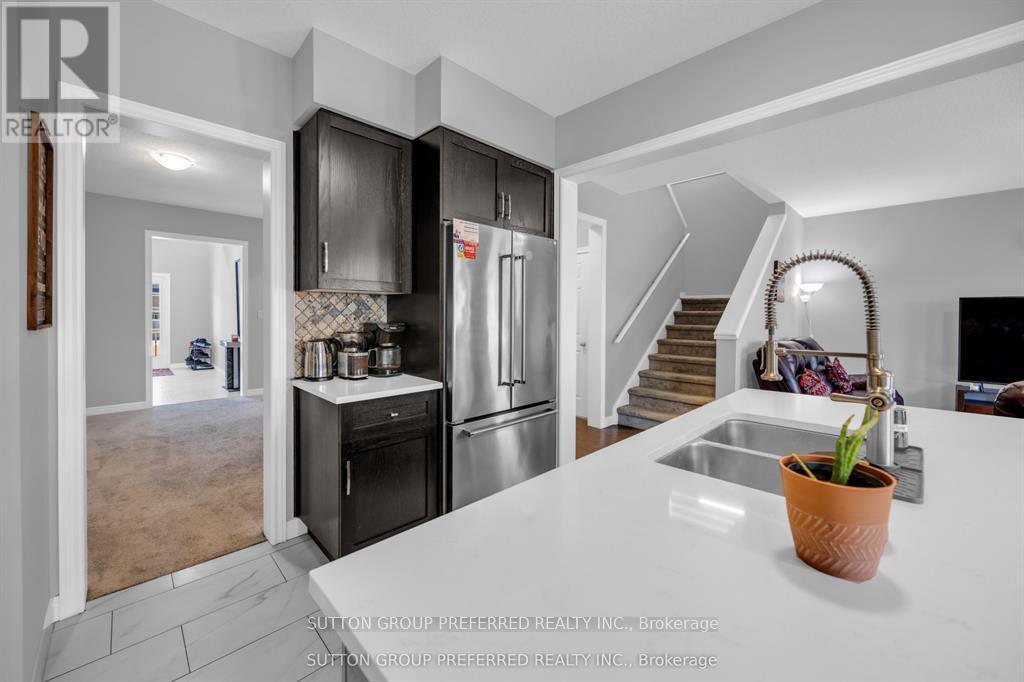 59 Spachman Street, Kitchener, Ontario  N2R 1R7 - Photo 11 - X12976978