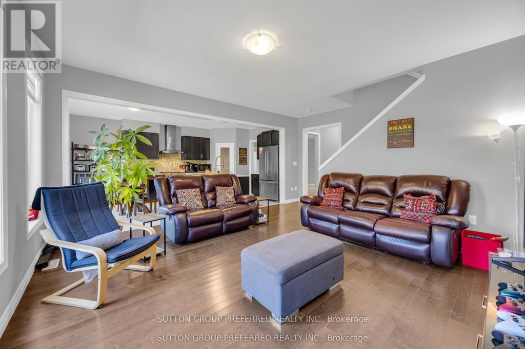 59 Spachman Street, Kitchener, Ontario  N2R 1R7 - Photo 14 - X12976978