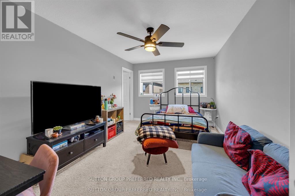 59 Spachman Street, Kitchener, Ontario  N2R 1R7 - Photo 26 - X12976978