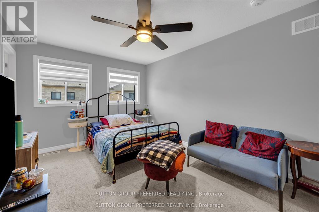 59 Spachman Street, Kitchener, Ontario  N2R 1R7 - Photo 27 - X12976978