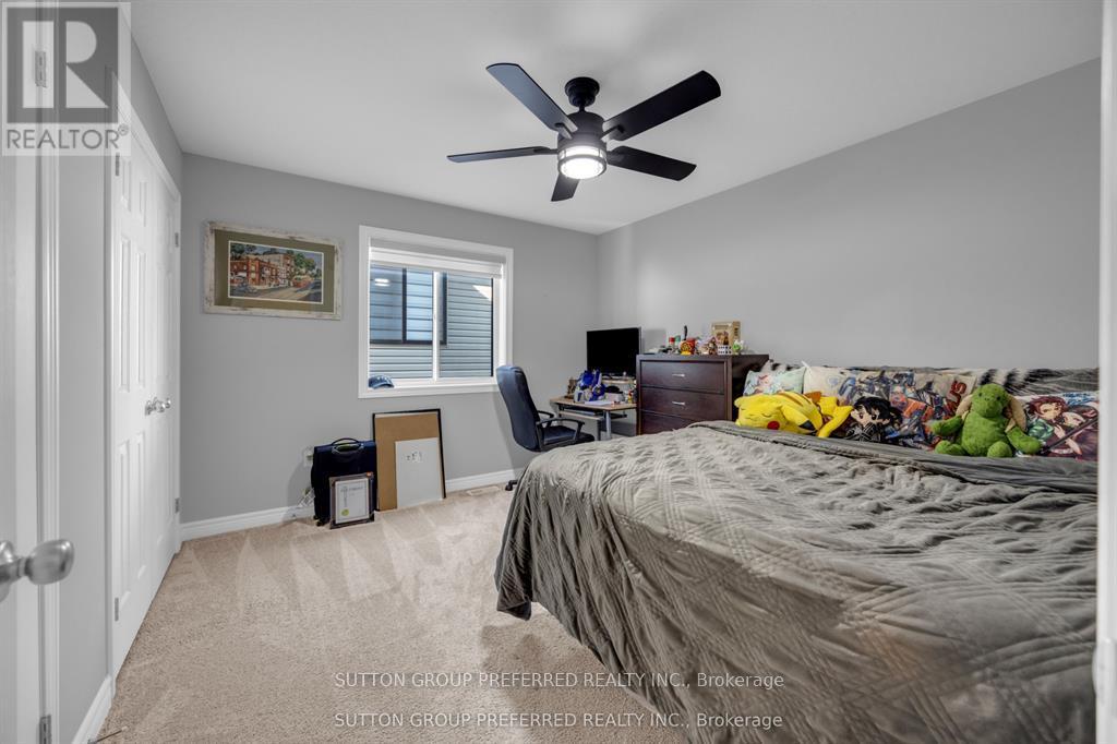 59 Spachman Street, Kitchener, Ontario  N2R 1R7 - Photo 35 - X12976978