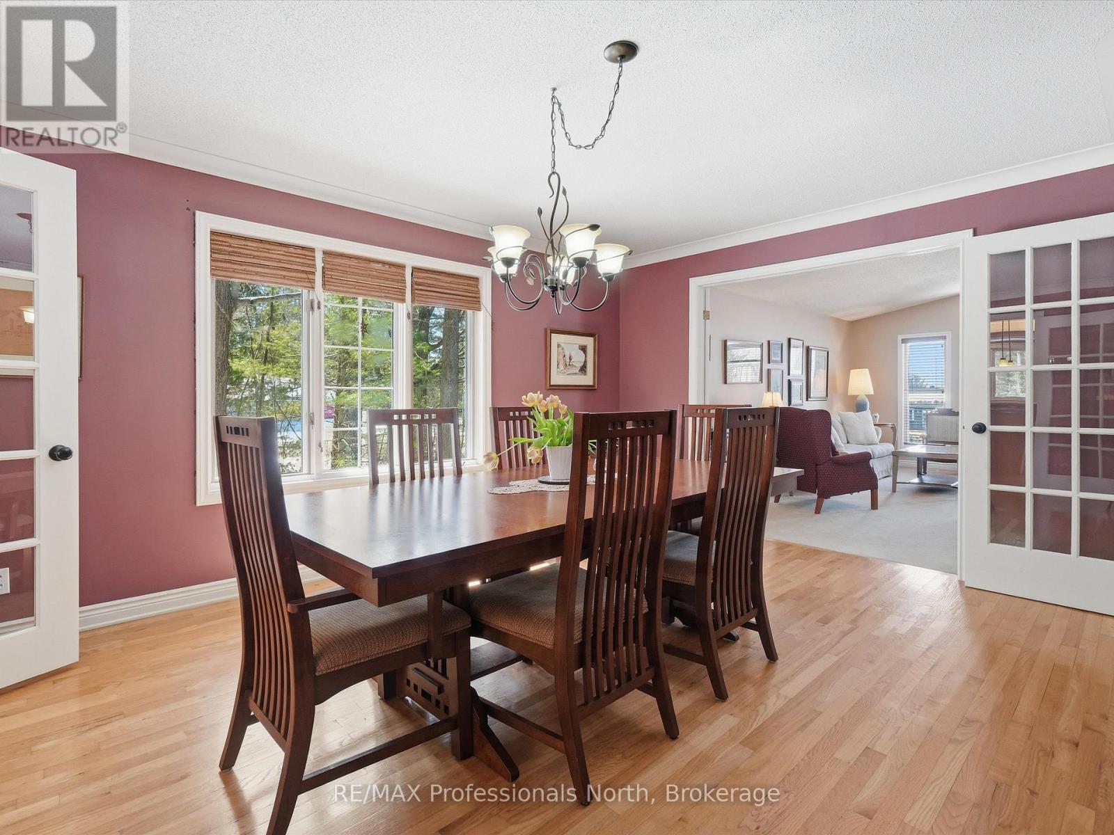 31 The Granite Bluff, Bracebridge, Ontario  P1L 1L4 - Photo 12 - X12977078