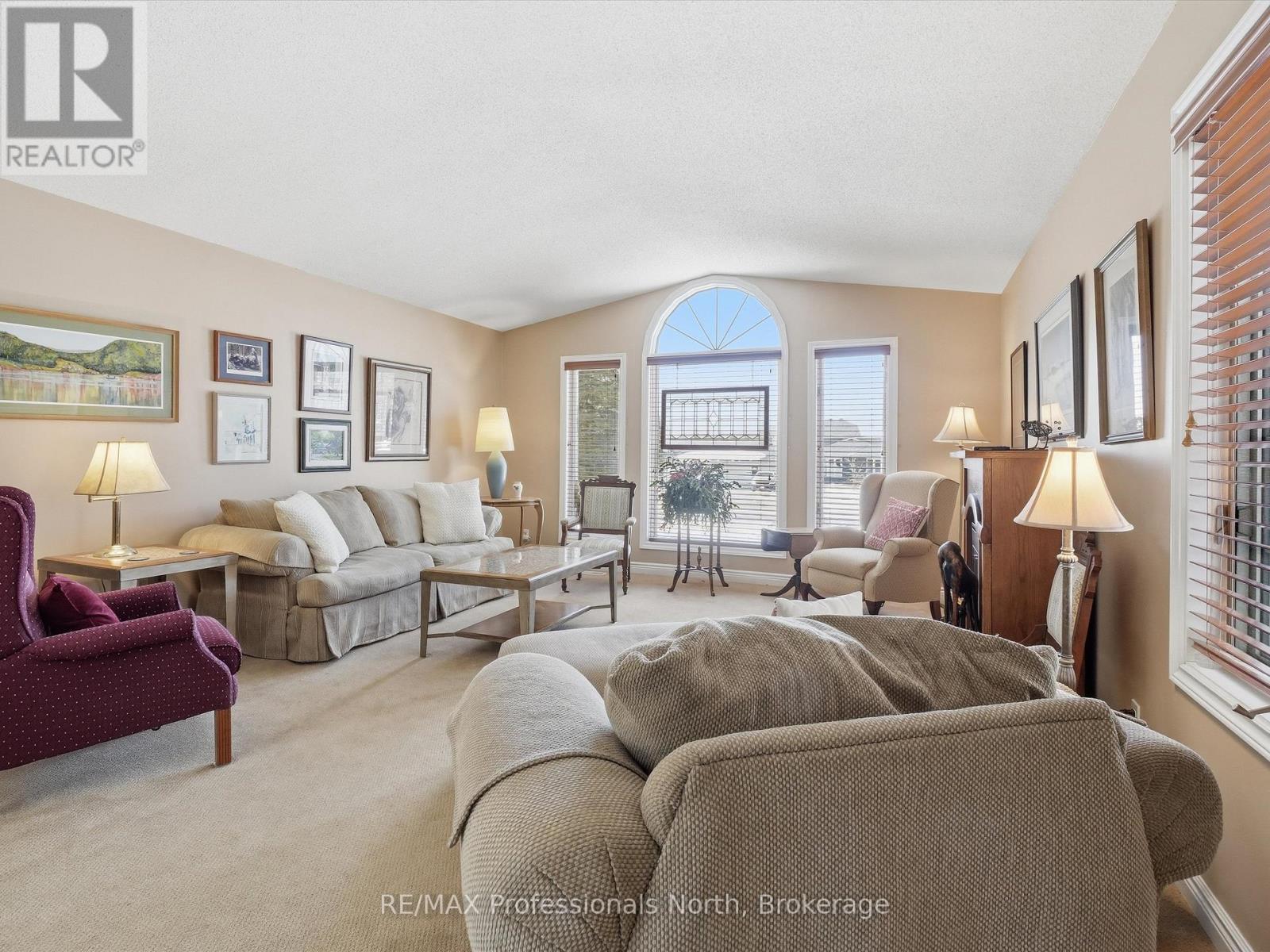 31 The Granite Bluff, Bracebridge, Ontario  P1L 1L4 - Photo 7 - X12977078