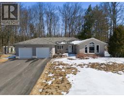 31 THE GRANITE BLUFF, bracebridge (macaulay), Ontario