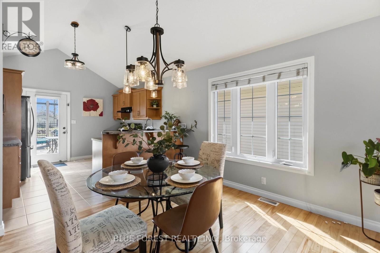 29 Holland Avenue, Aylmer, Ontario  N5H 3J2 - Photo 14 - X12977050