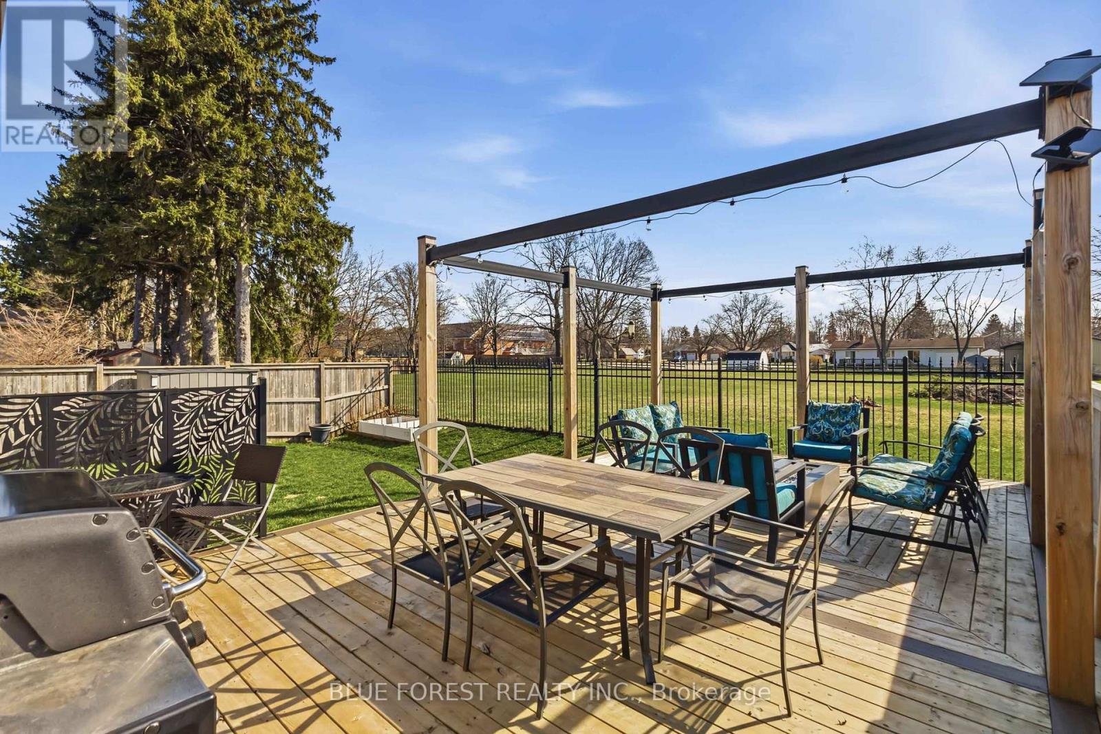 29 Holland Avenue, Aylmer, Ontario  N5H 3J2 - Photo 37 - X12977050