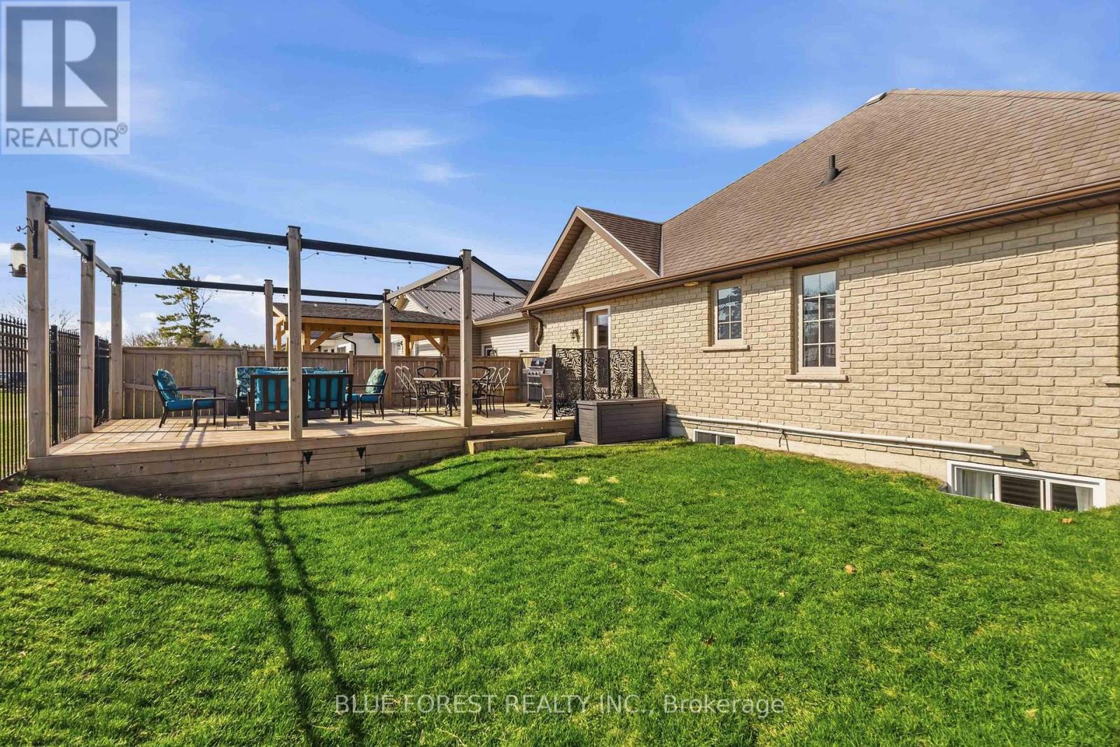 29 Holland Avenue, Aylmer, Ontario  N5H 3J2 - Photo 42 - X12977050