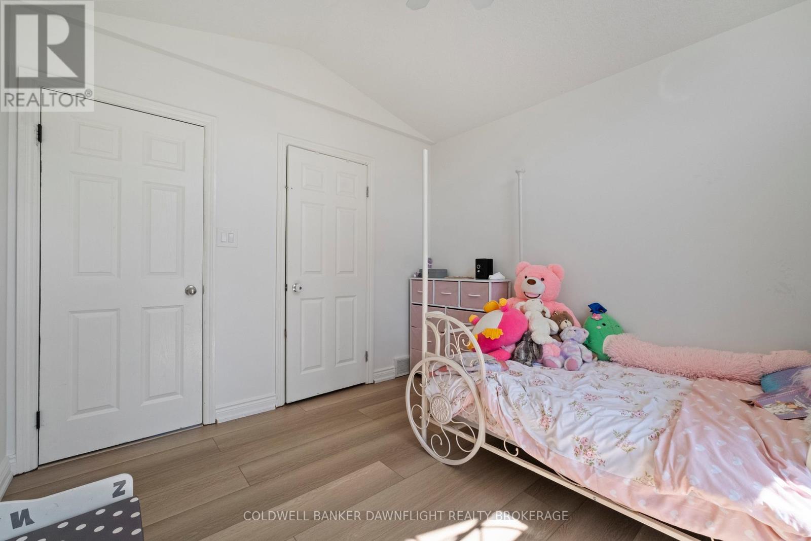 148 Broadway Street, North Middlesex, Ontario  N0M 2K0 - Photo 20 - X12977060