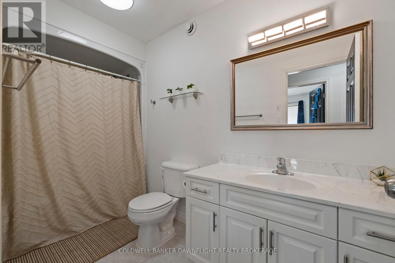 148 Broadway Street, North Middlesex, Ontario  N0M 2K0 - Photo 23 - X12977060