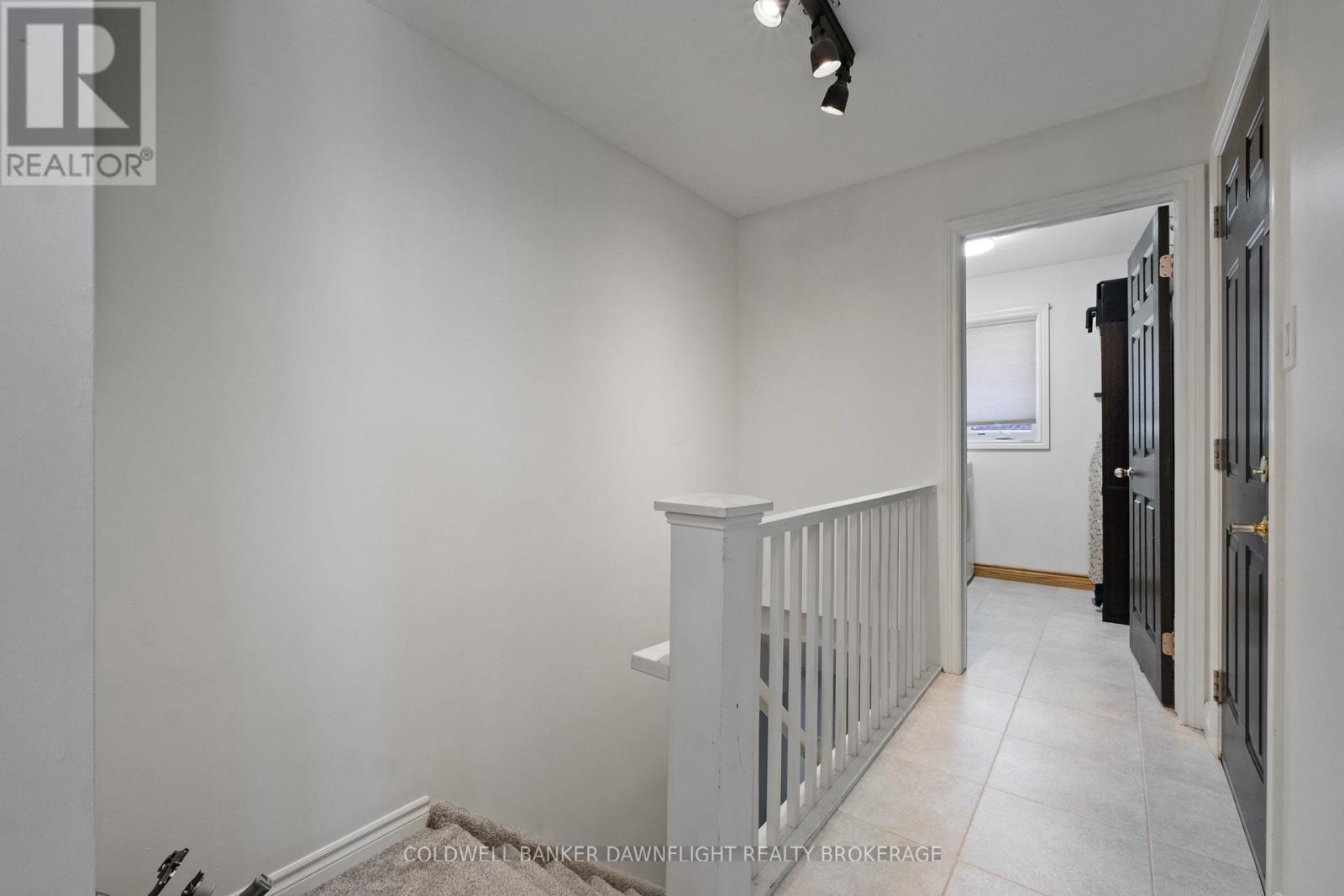 148 Broadway Street, North Middlesex, Ontario  N0M 2K0 - Photo 26 - X12977060