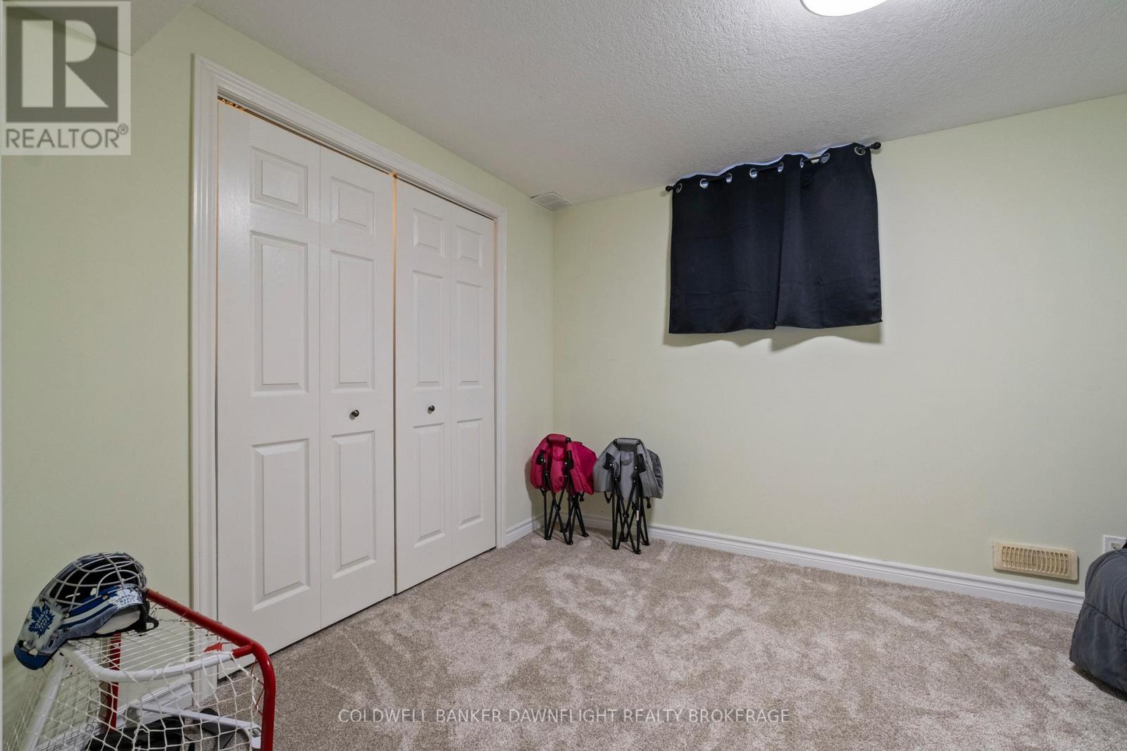 148 Broadway Street, North Middlesex, Ontario  N0M 2K0 - Photo 30 - X12977060