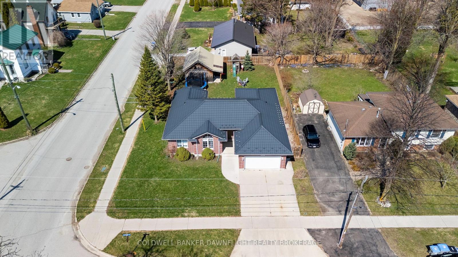 148 Broadway Street, North Middlesex, Ontario  N0M 2K0 - Photo 46 - X12977060