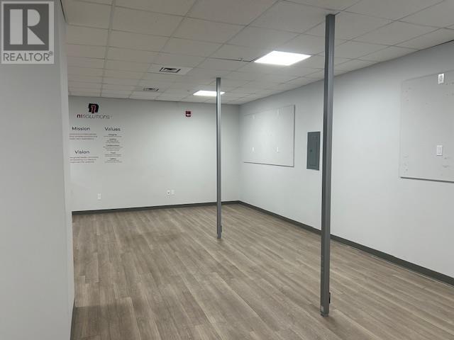 477 Queen St E # 202, Sault Ste. Marie, Ontario  P6A 1Z5 - Photo 14 - SM260661