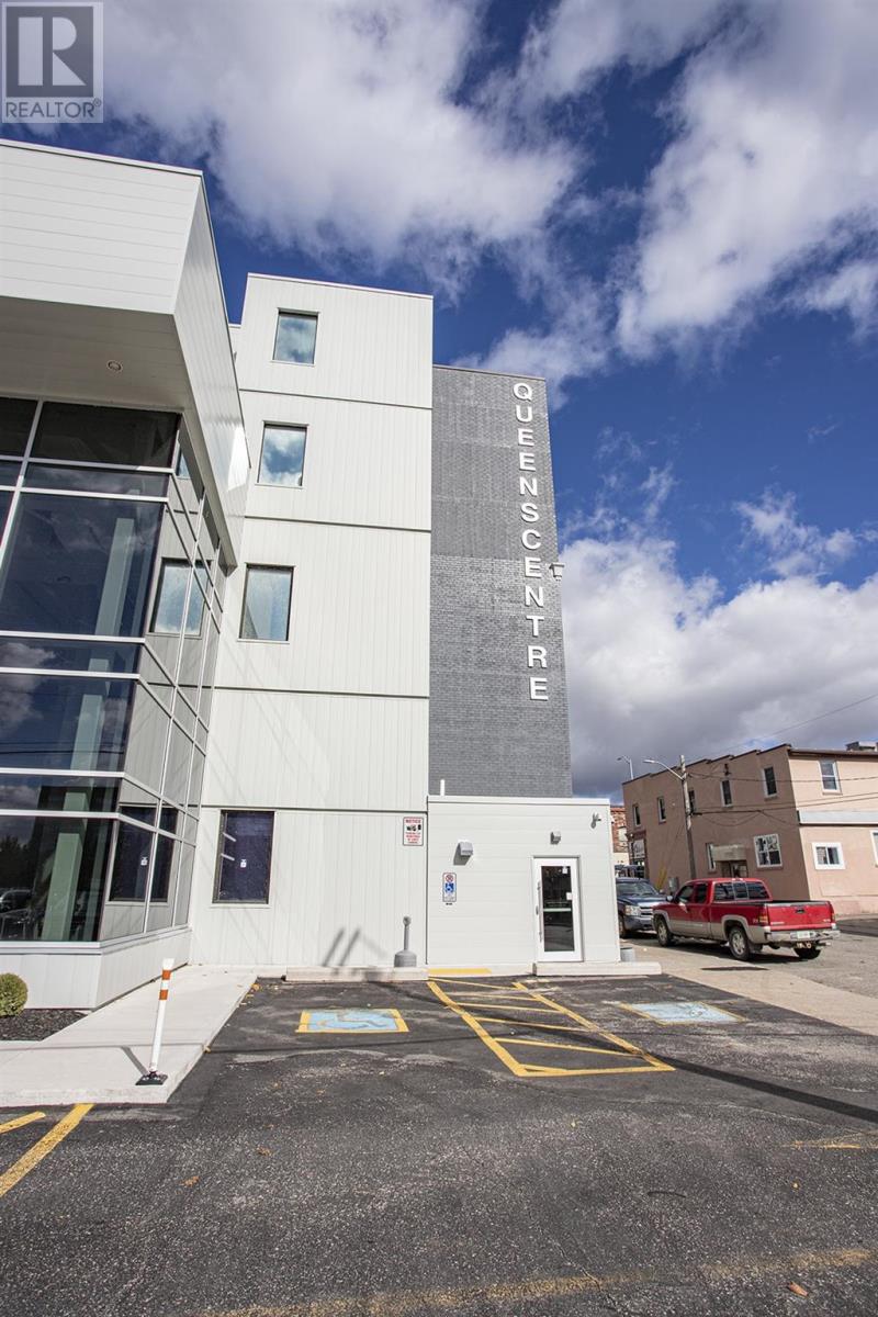 477 Queen St E # 202, Sault Ste. Marie, Ontario  P6A 1Z5 - Photo 7 - SM260661