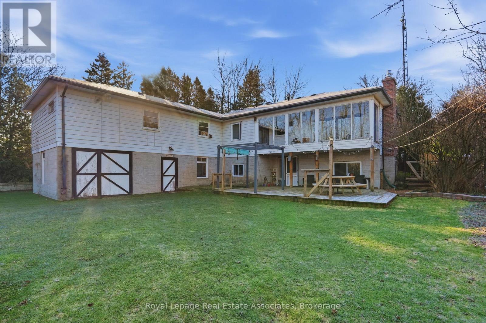 1967 Regional 97 Road, Hamilton, Ontario  N1R 5S7 - Photo 45 - X12976582