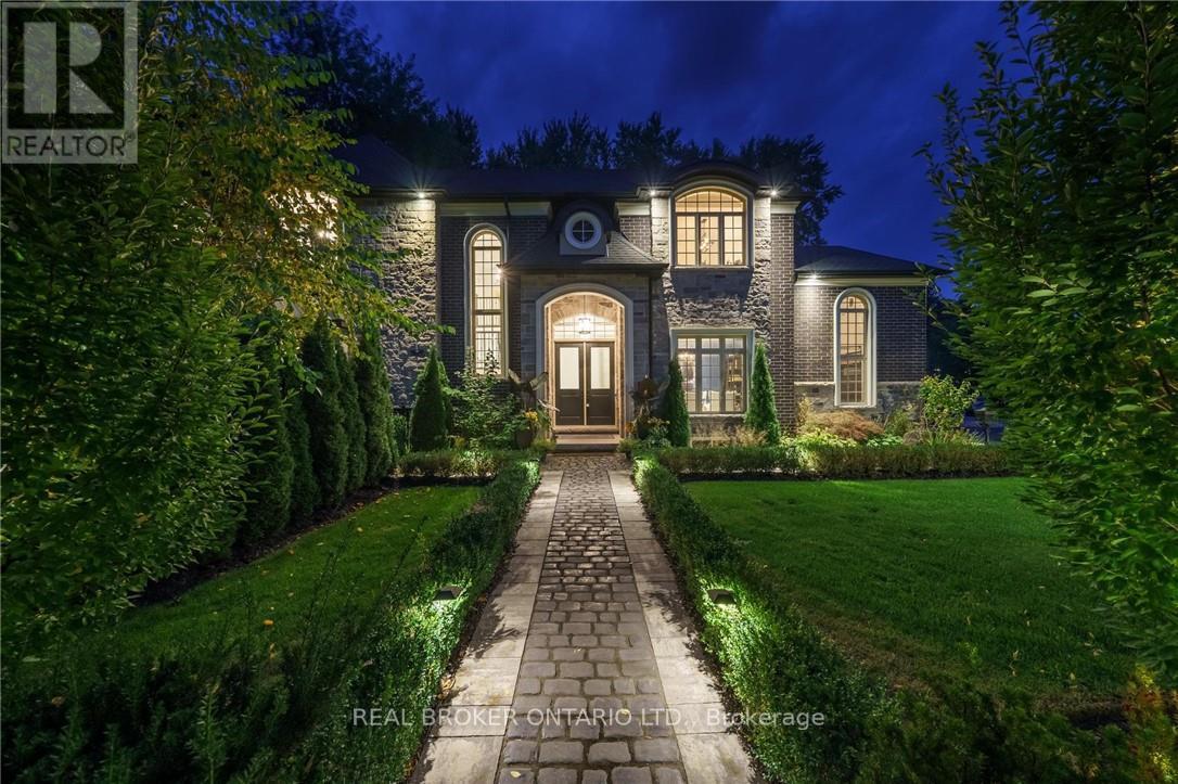 125 Central Drive, Hamilton, Ontario  L9G 2A3 - Photo 10 - X12976626