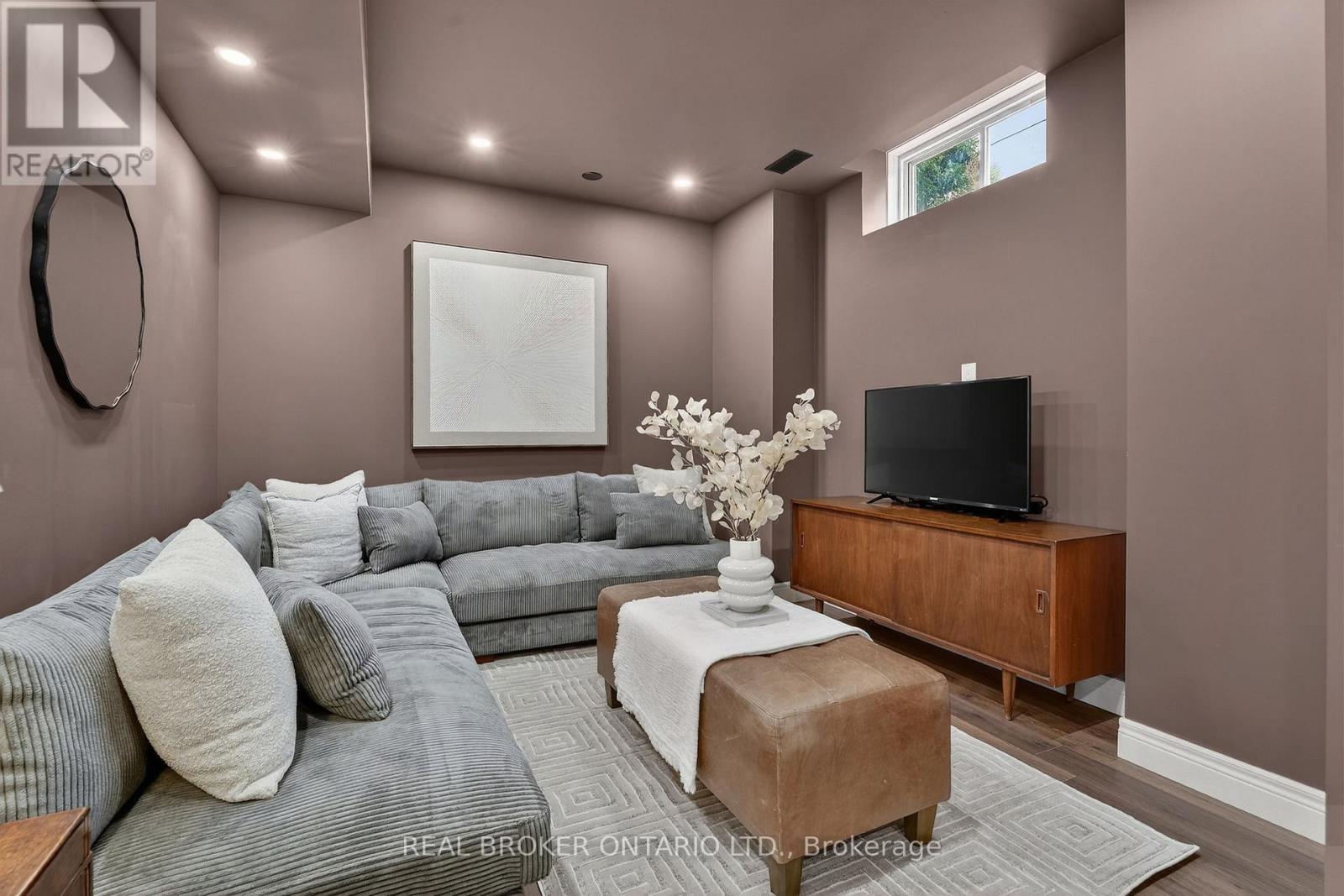 125 Central Drive, Hamilton, Ontario  L9G 2A3 - Photo 37 - X12976626