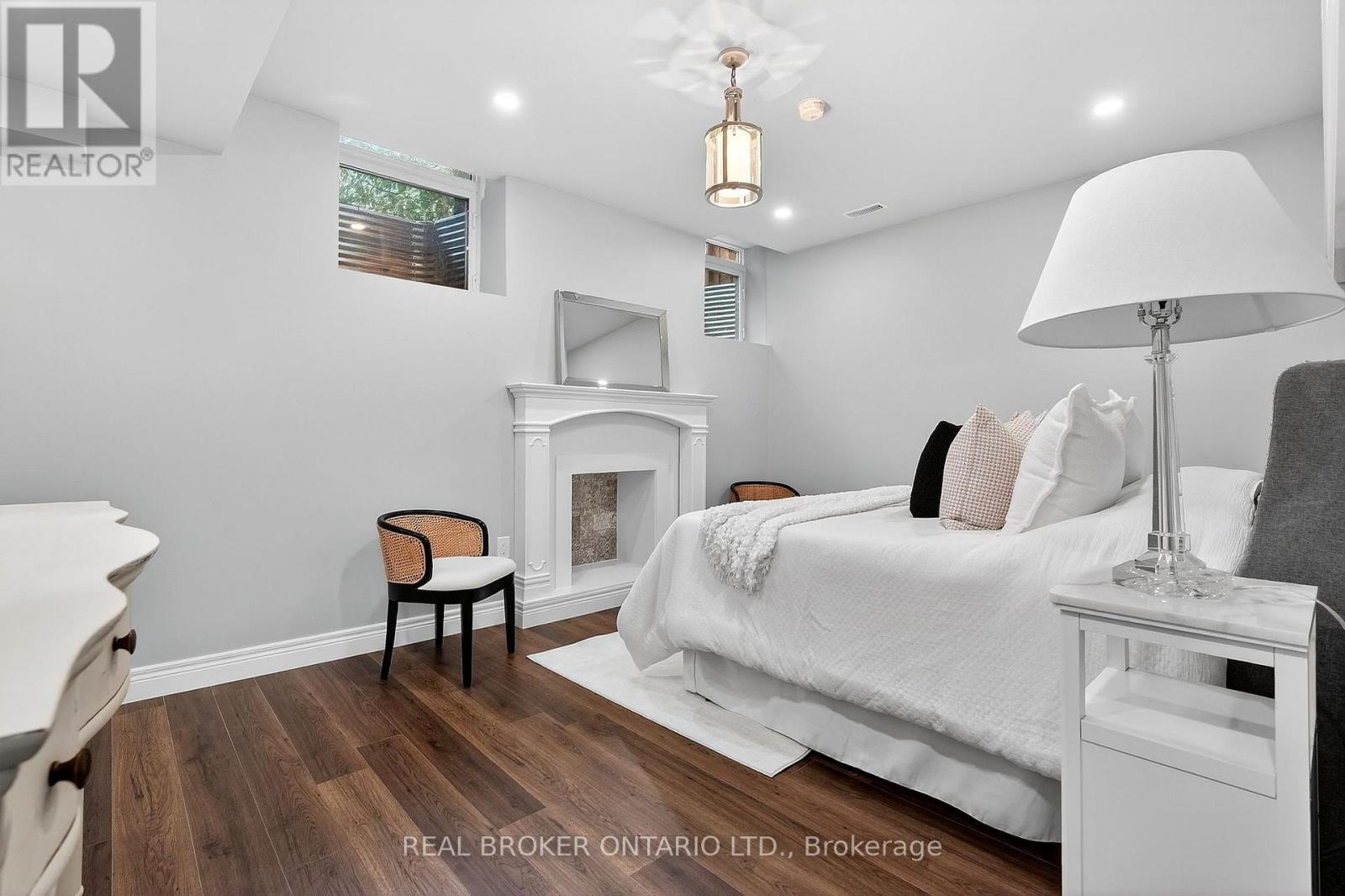 125 Central Drive, Hamilton, Ontario  L9G 2A3 - Photo 44 - X12976626