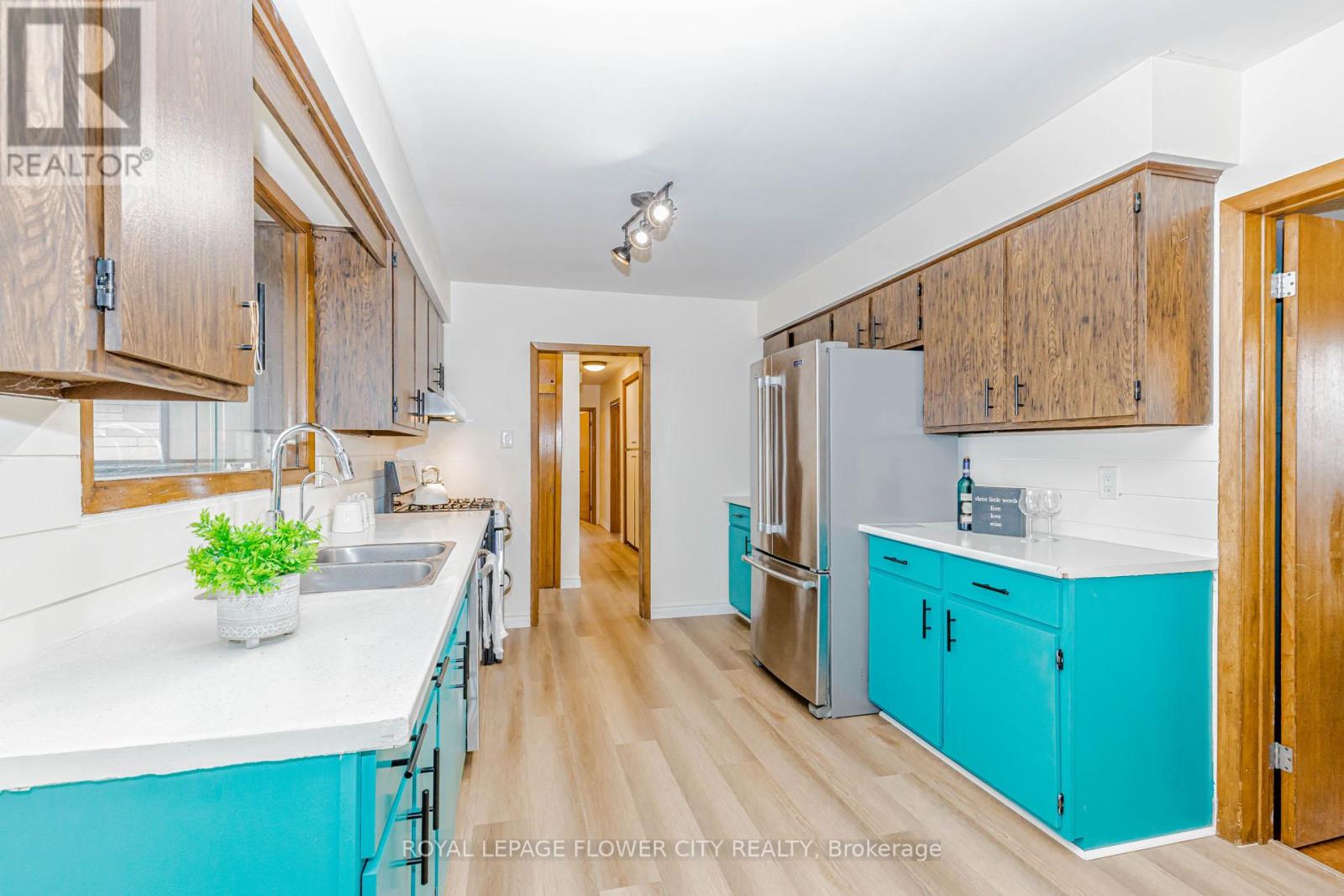 1421 Fanshawe Park Road E, London North, Ontario  N5X 4A3 - Photo 10 - X12976648