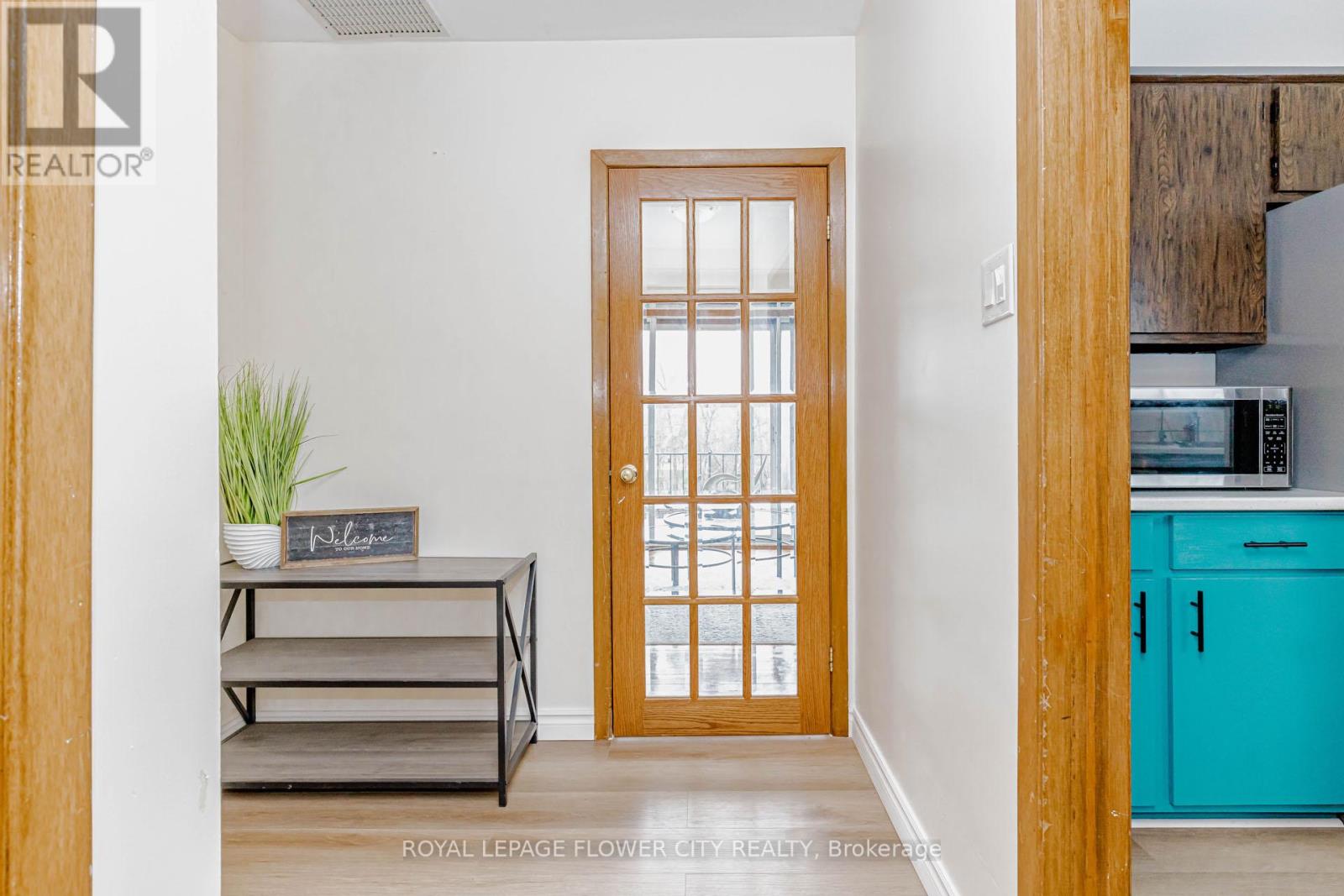 1421 Fanshawe Park Road E, London North, Ontario  N5X 4A3 - Photo 5 - X12976648