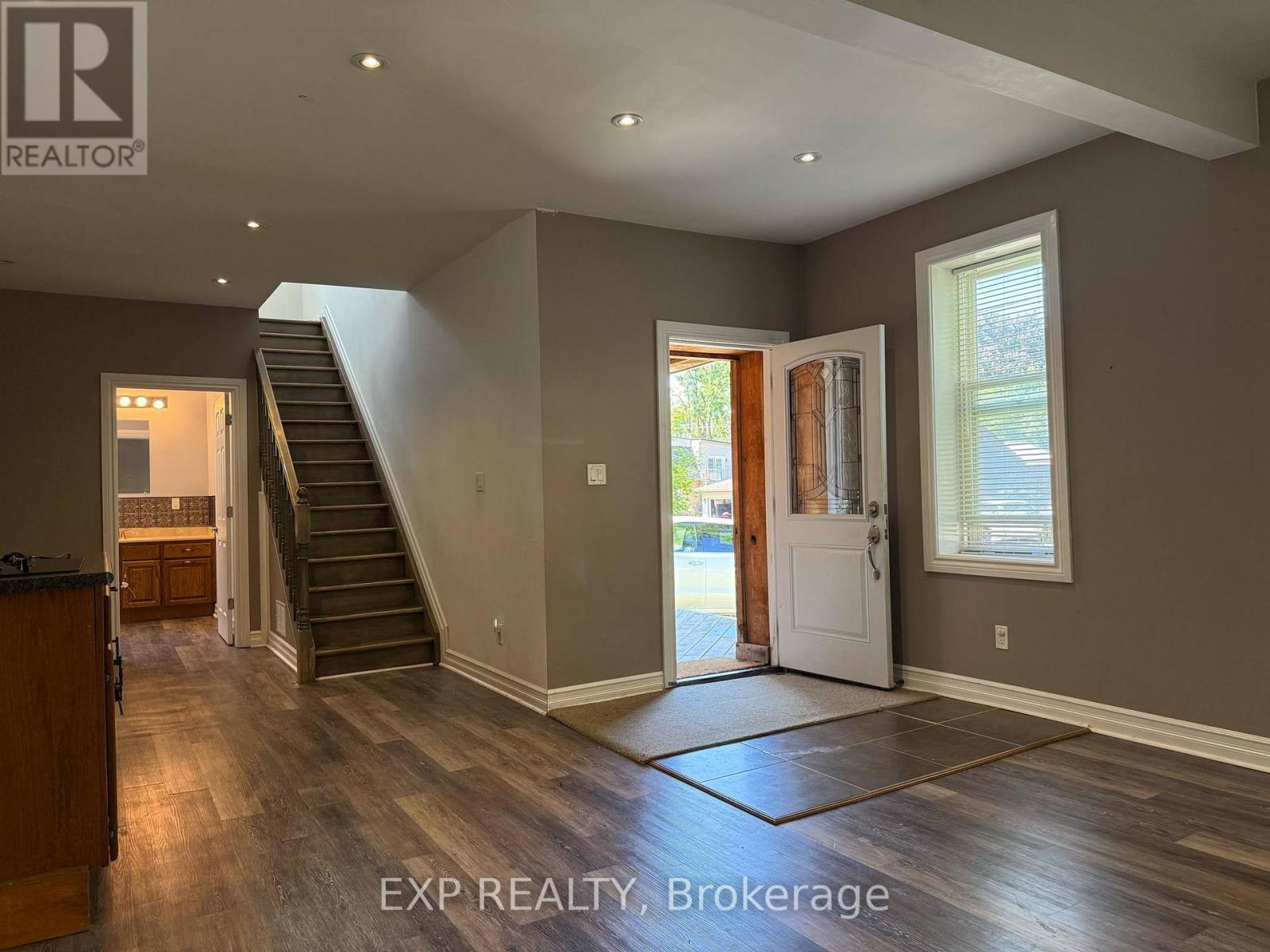 217 Victoria Street, Shelburne, Ontario  L0N 1S4 - Photo 3 - X12976748