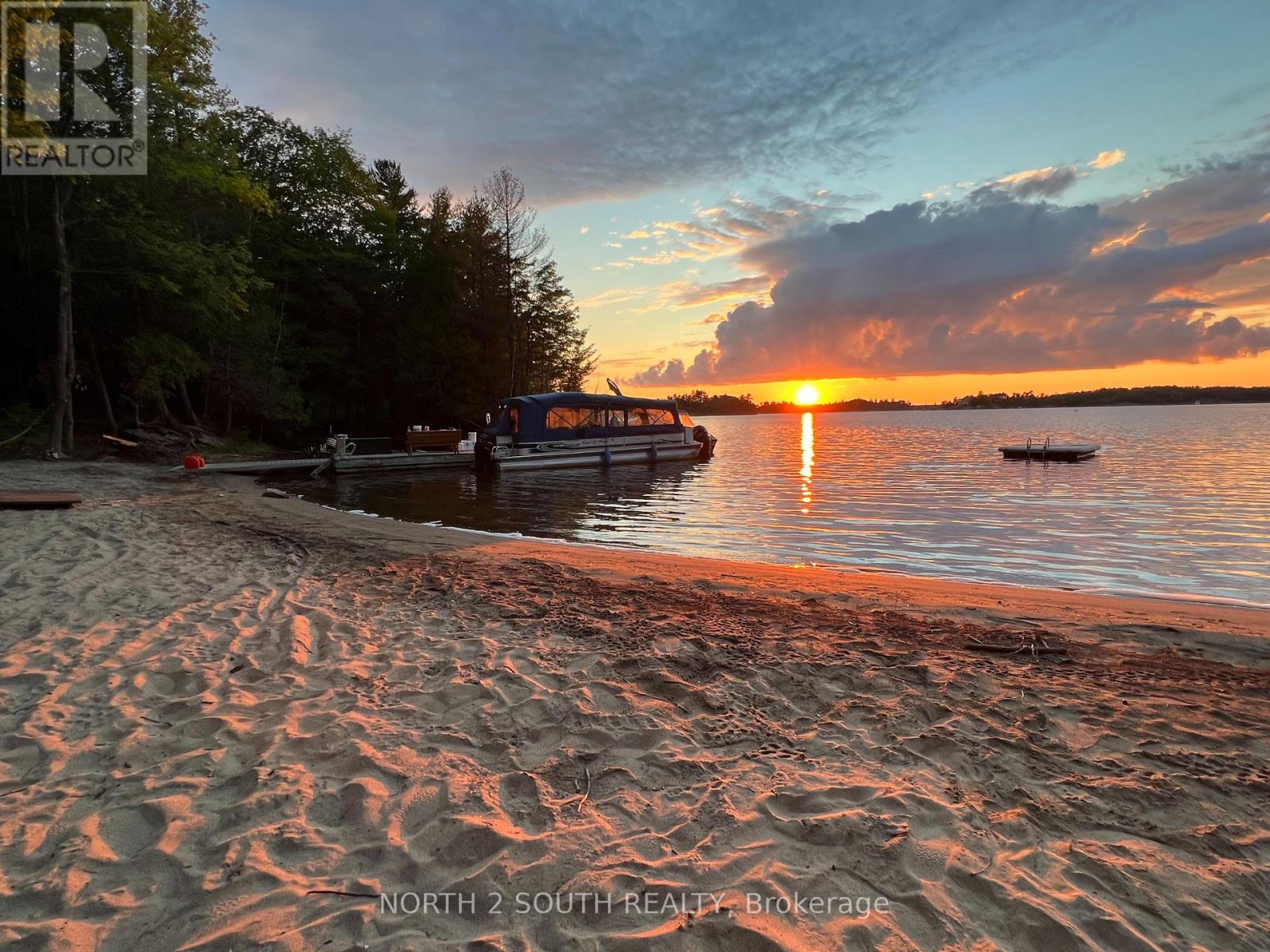 15212 Georgian Bay Shr, Georgian Bay, Ontario  P0E 1E0 - Photo 1 - X12976782