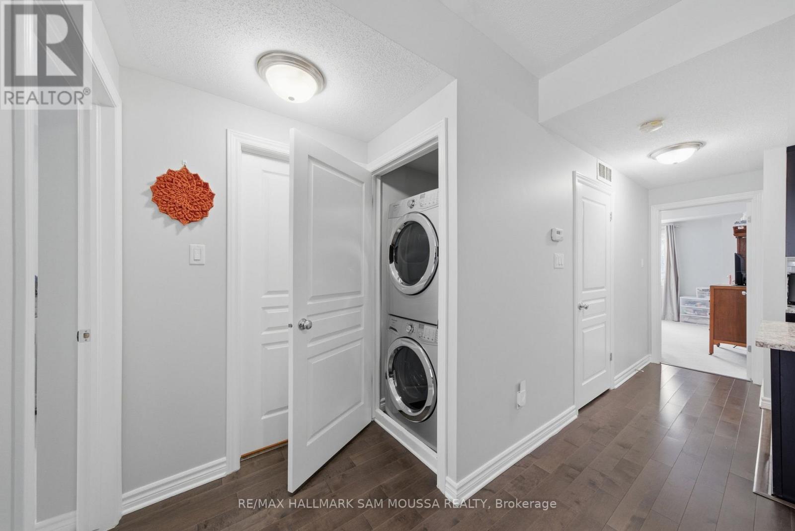 C - 57 Tayside Private, Ottawa, Ontario K2J 2T3 - Photo 37 - X12976808