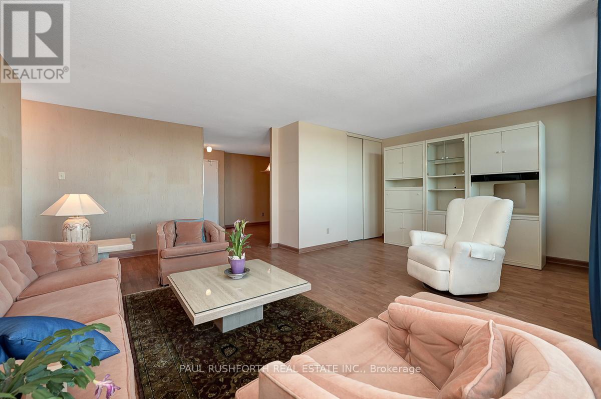 Ph7 - 555 Brittany Drive, Ottawa, Ontario  K1K 4C5 - Photo 11 - X12976810