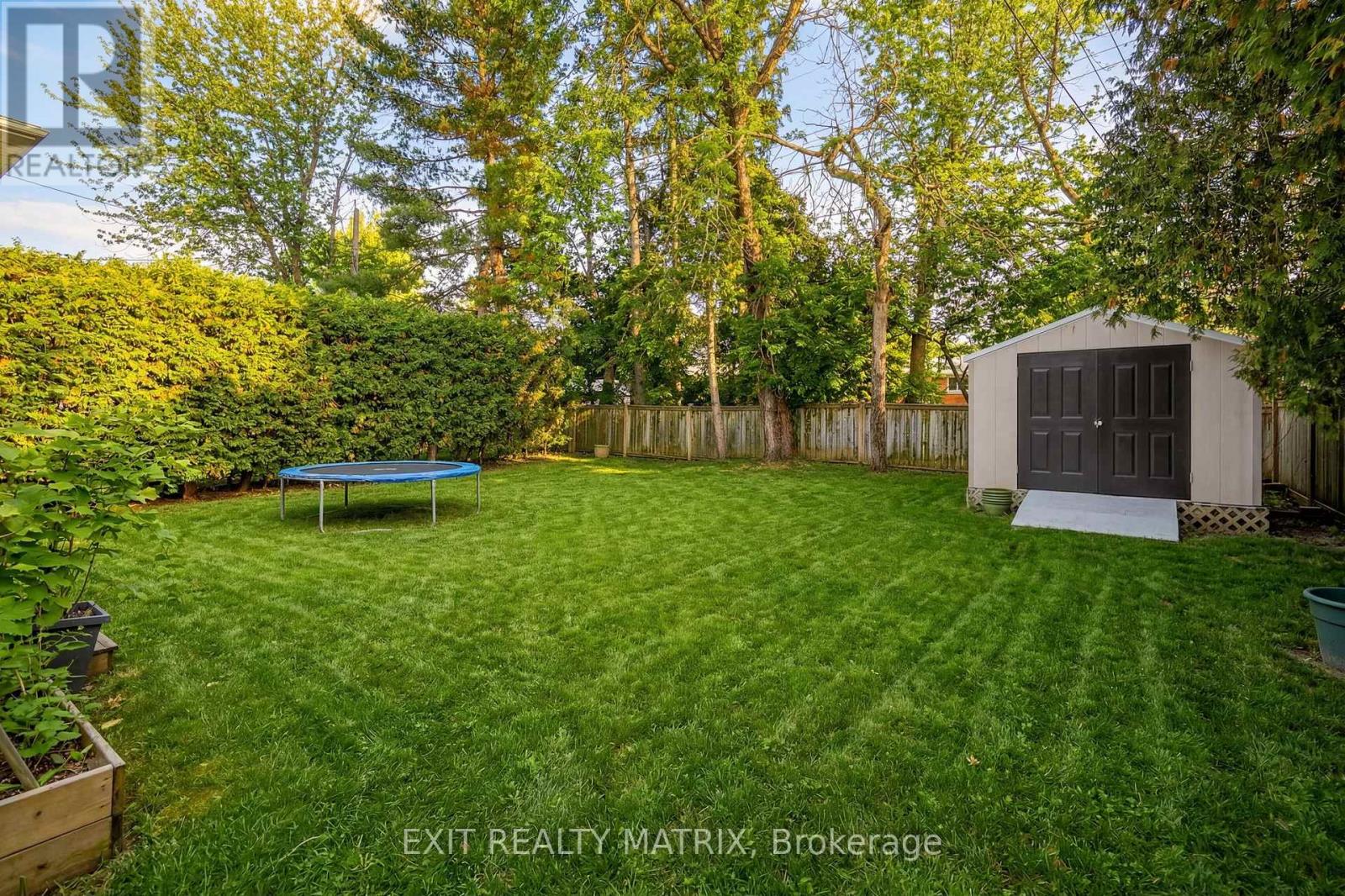 2586 Henley Street, Ottawa, Ontario  K2B 7R3 - Photo 37 - X12976842