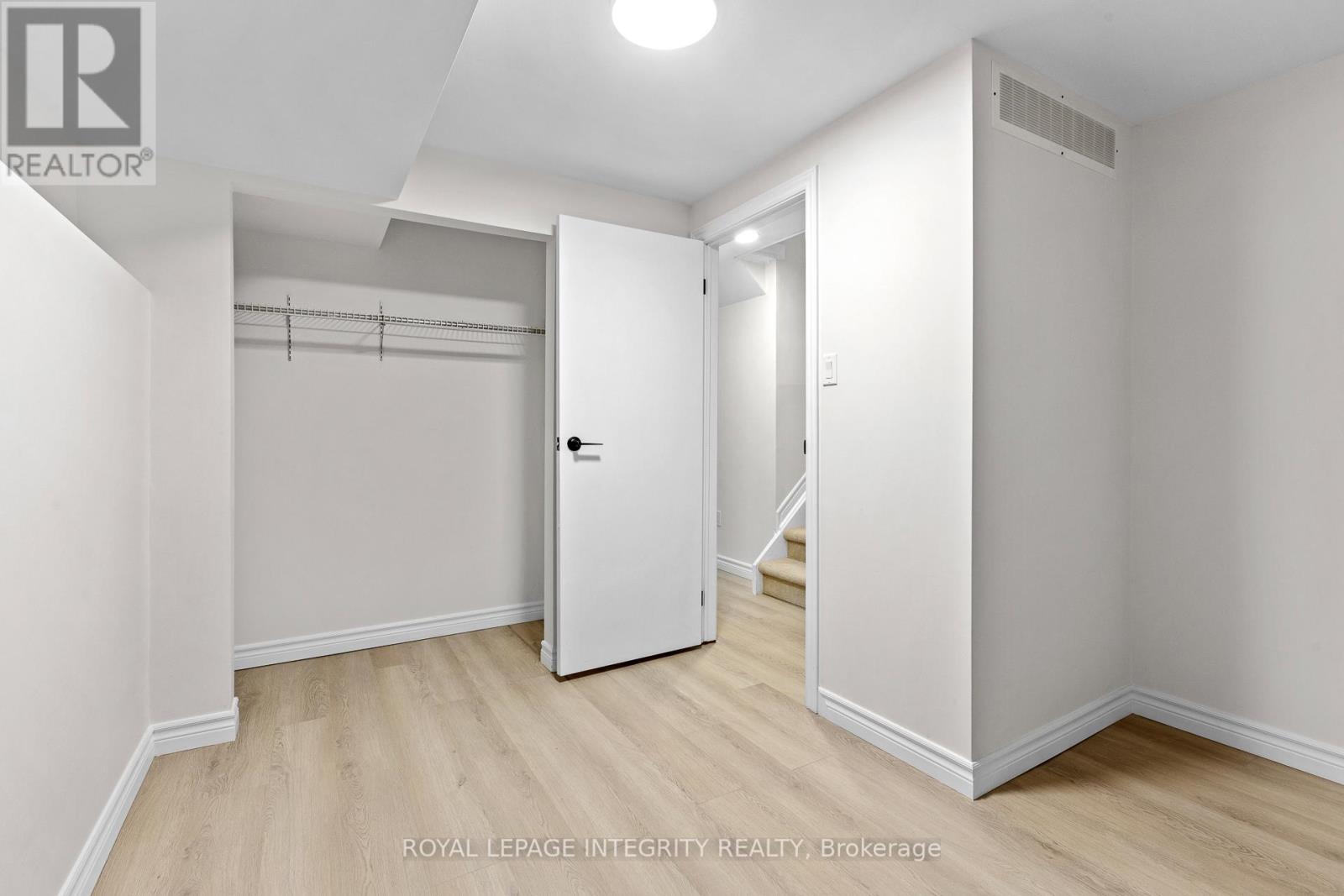 6368 Viseneau Drive, Ottawa, Ontario  K1C 2J2 - Photo 27 - X12976876