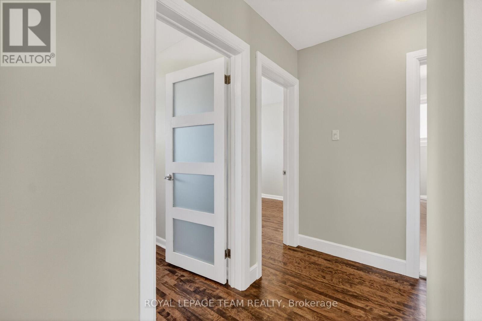 1318 Albany Drive, Ottawa, Ontario  K2C 2L9 - Photo 19 - X12976972