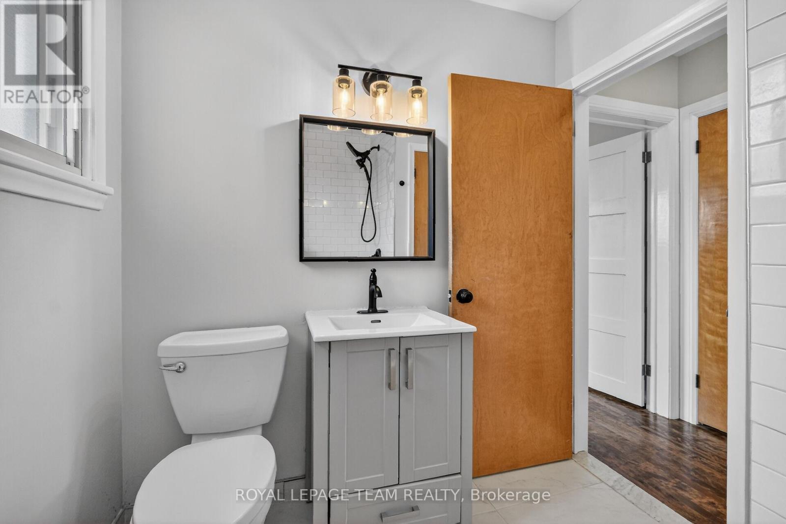 1318 Albany Drive, Ottawa, Ontario  K2C 2L9 - Photo 25 - X12976972