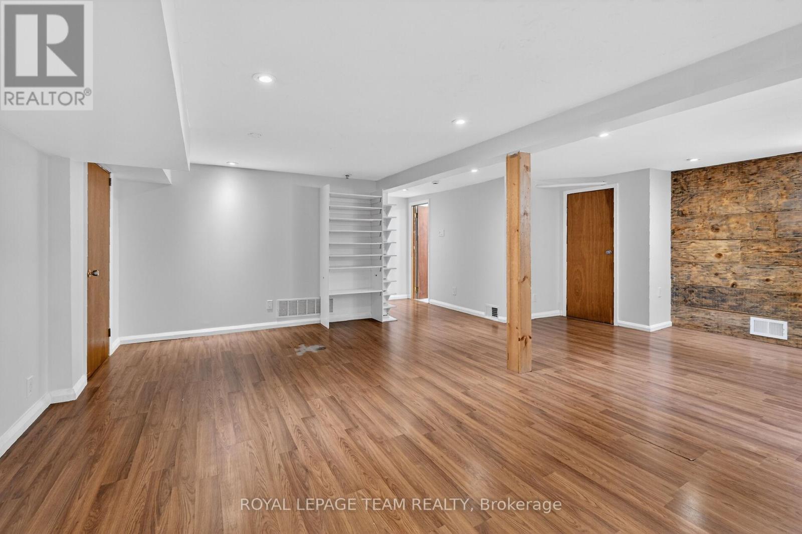 1318 Albany Drive, Ottawa, Ontario  K2C 2L9 - Photo 27 - X12976972