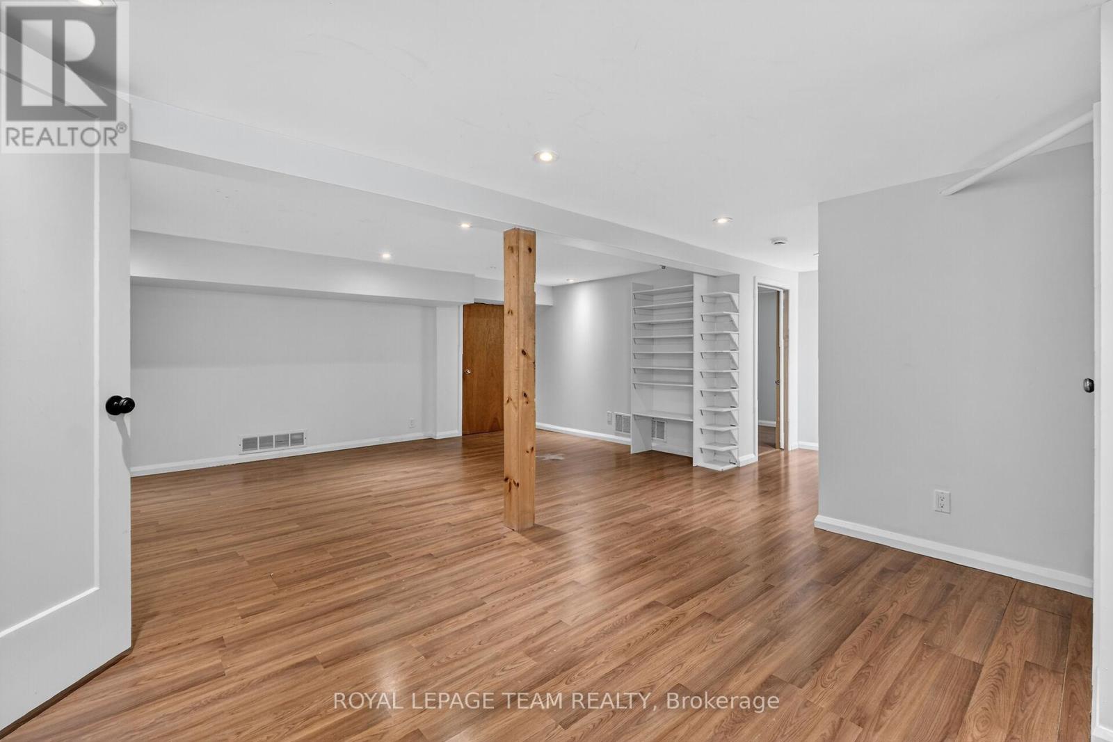 1318 Albany Drive, Ottawa, Ontario  K2C 2L9 - Photo 28 - X12976972