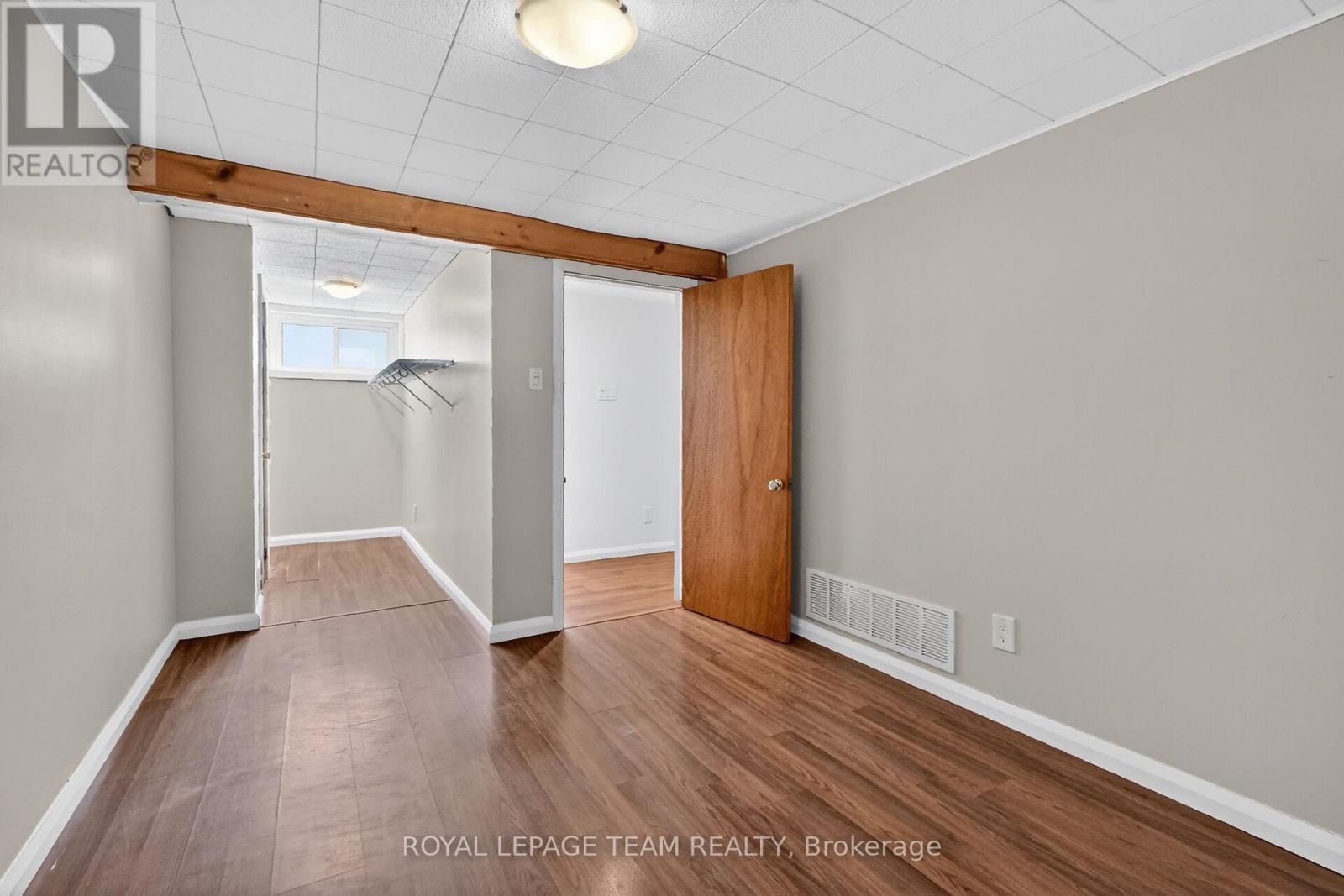 1318 Albany Drive, Ottawa, Ontario  K2C 2L9 - Photo 30 - X12976972