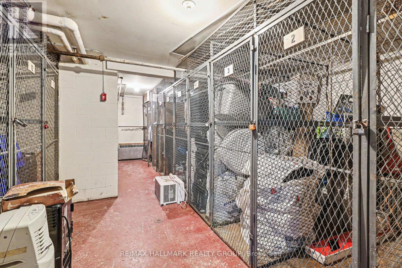 2 - 898 Elmsmere Road, Ottawa, Ontario  K1J 7T6 - Photo 20 - X12977080