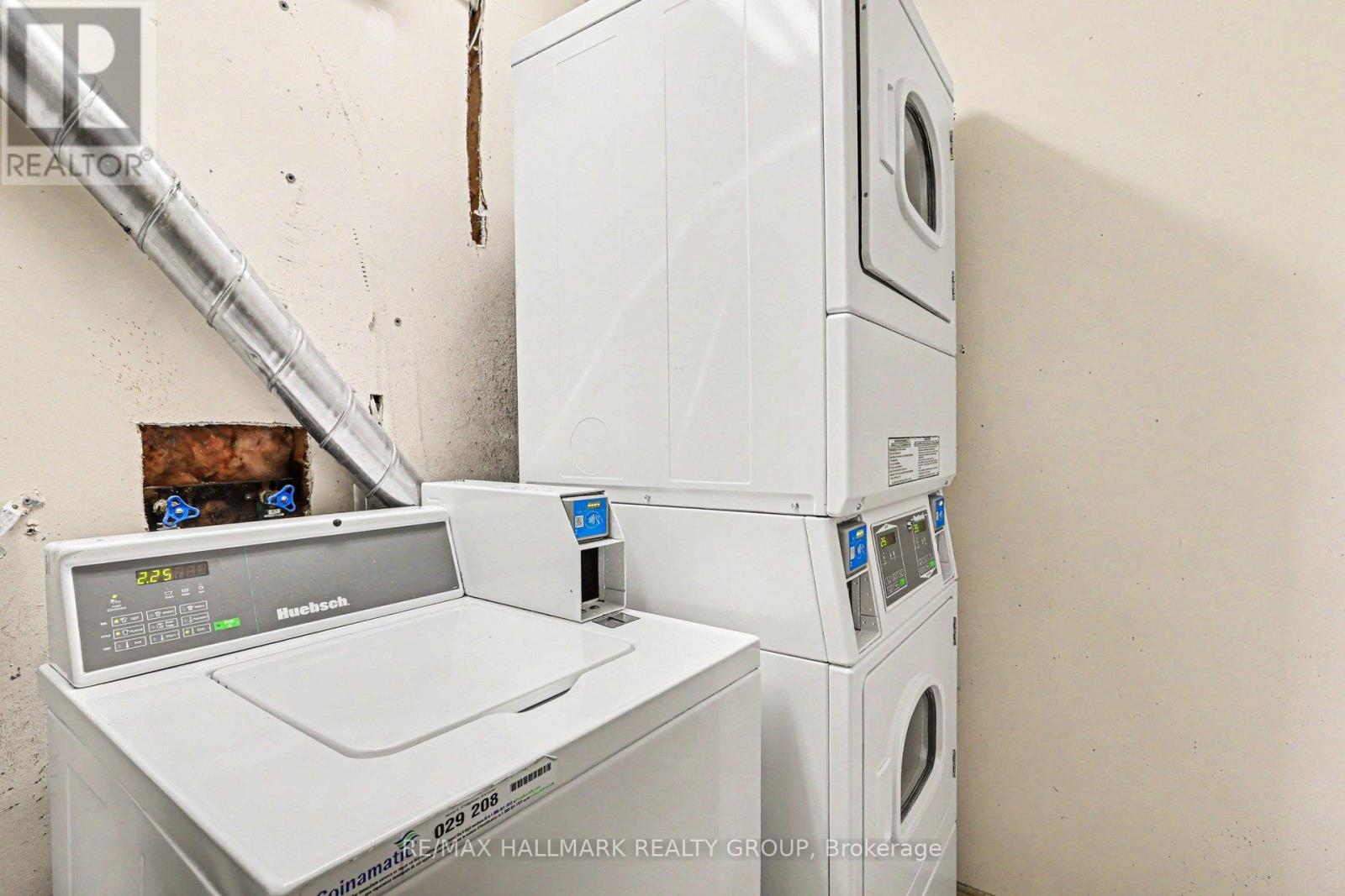 2 - 898 Elmsmere Road, Ottawa, Ontario  K1J 7T6 - Photo 21 - X12977080