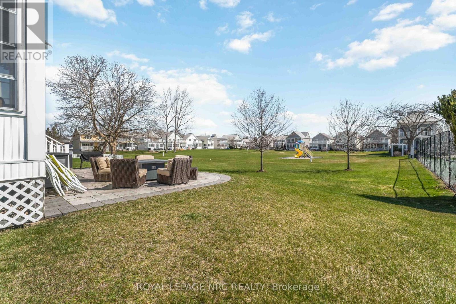 40 Newport Beach Boulevard, Fort Erie (Crystal Beach), Ontario  L0S 1B0 - Photo 39 - X12976872