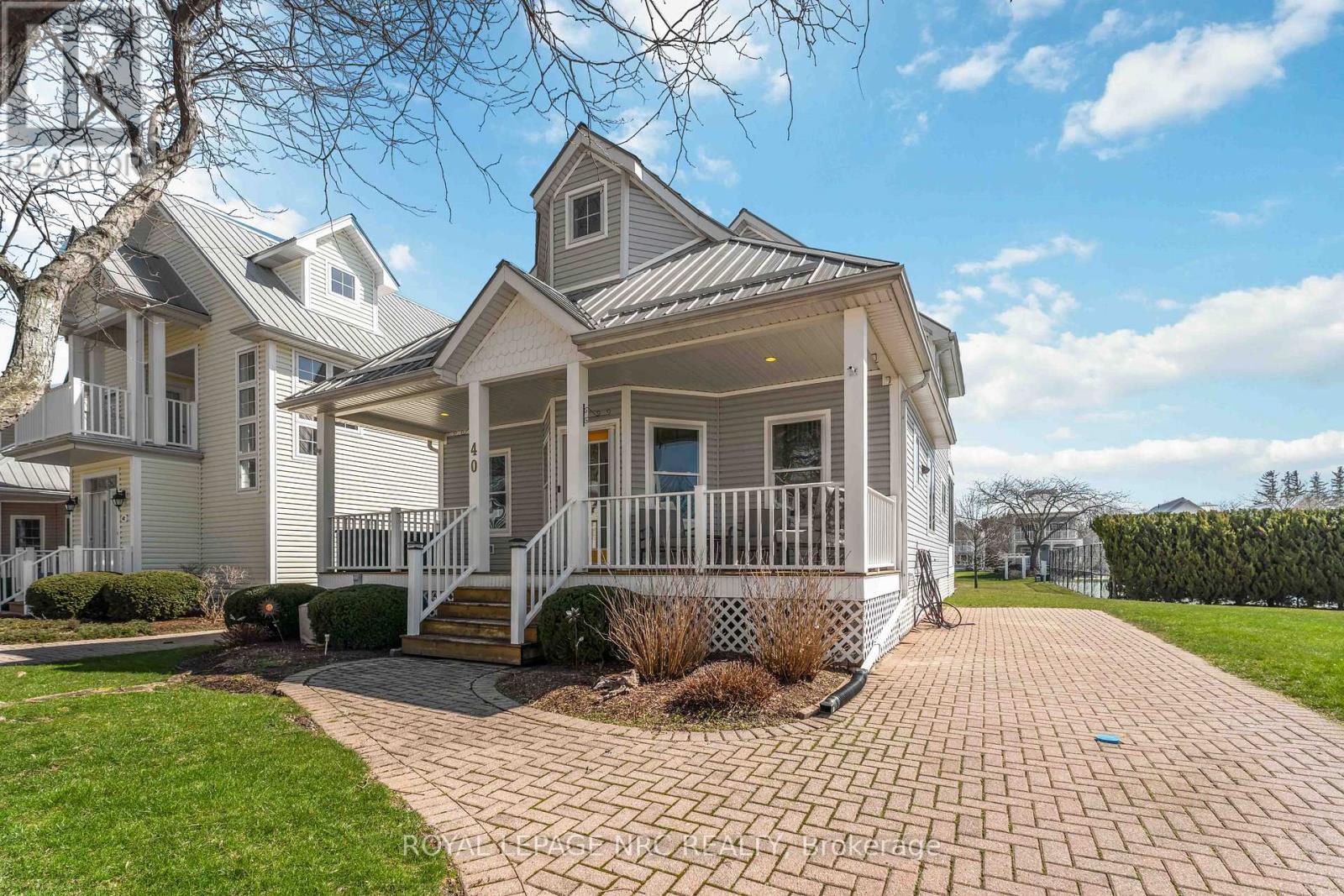 40 Newport Beach Boulevard, Fort Erie (Crystal Beach), Ontario  L0S 1B0 - Photo 4 - X12976872