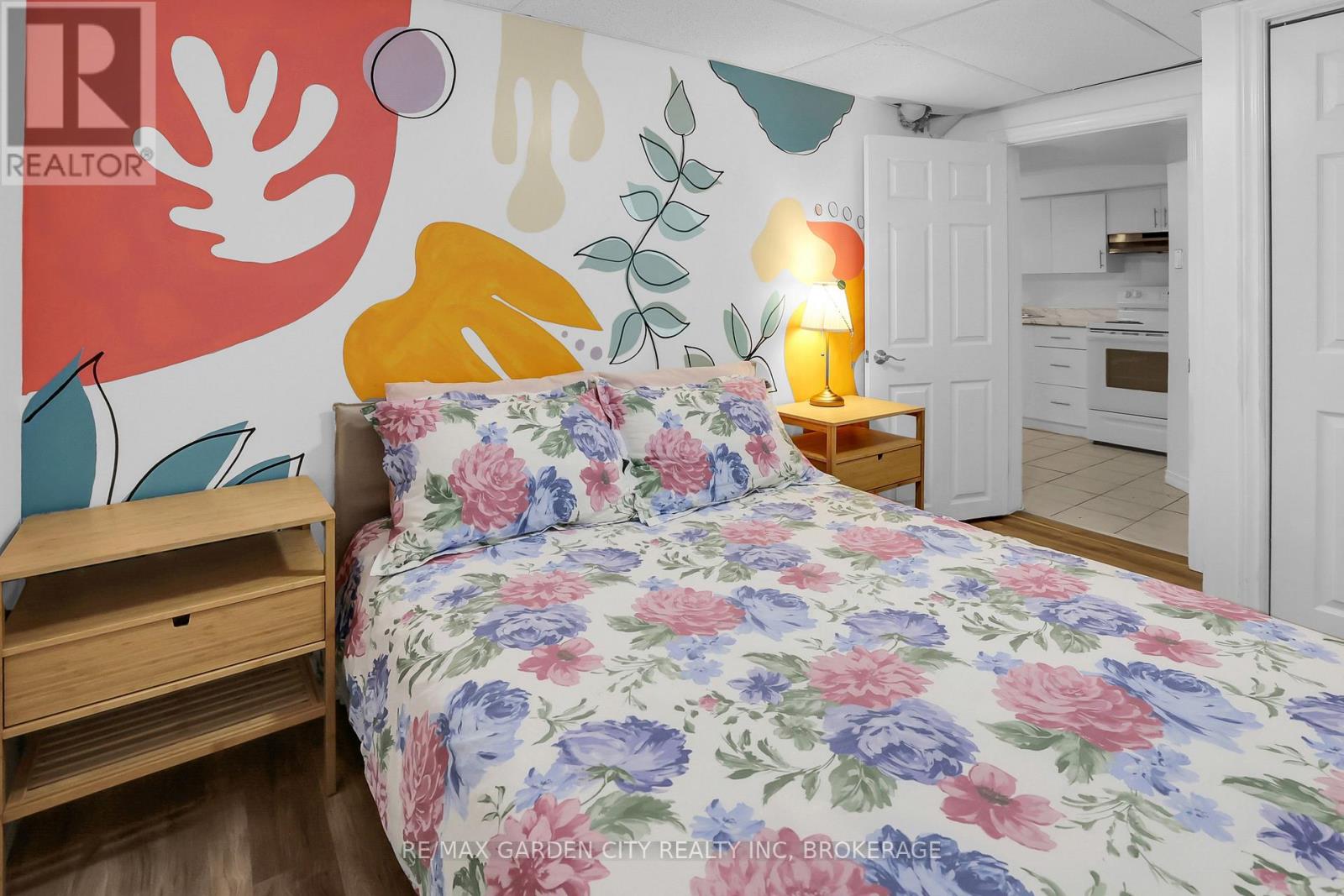 Unit #2 - 18 Wakil Drive, St. Catharines, Ontario  L2T 3H8 - Photo 5 - X12976898