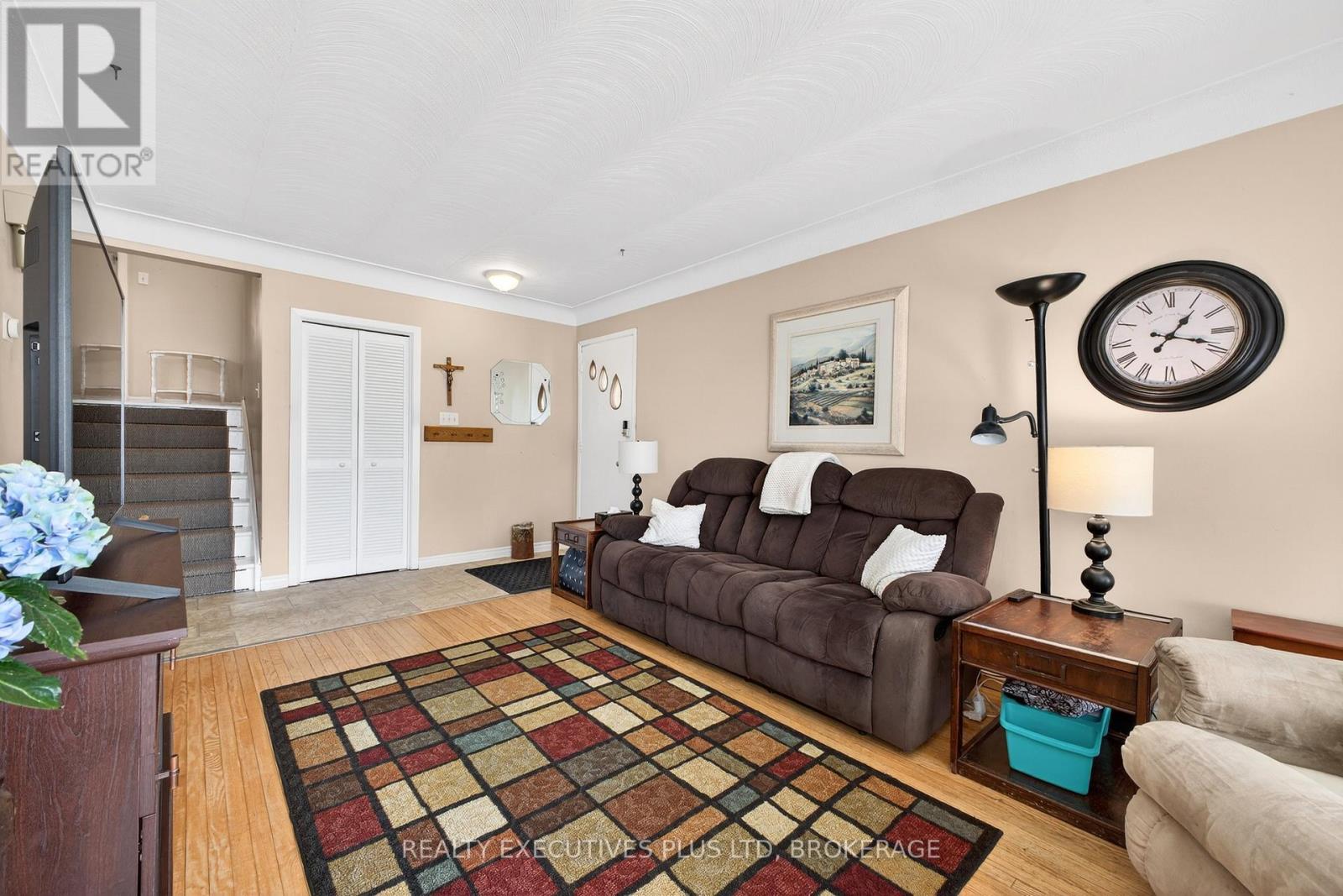 6465 Wendy Drive, Niagara Falls, Ontario  L2G 3H7 - Photo 13 - X12976980