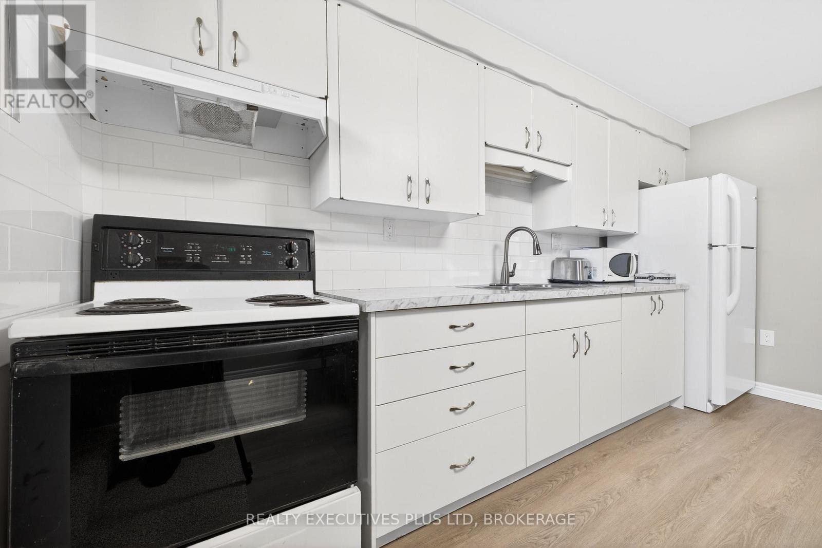 6465 Wendy Drive, Niagara Falls, Ontario  L2G 3H7 - Photo 29 - X12976980