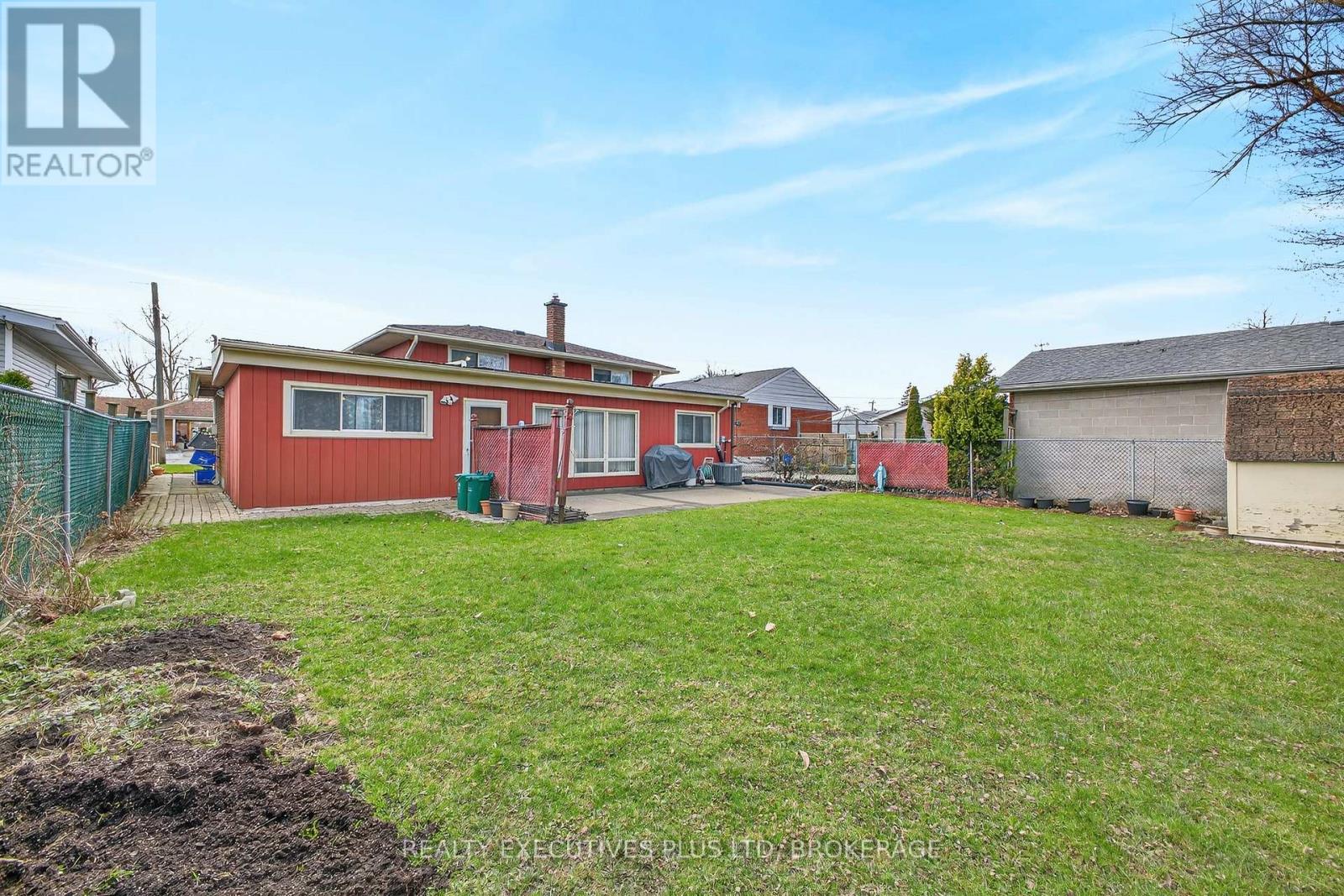 6465 Wendy Drive, Niagara Falls, Ontario  L2G 3H7 - Photo 6 - X12976980