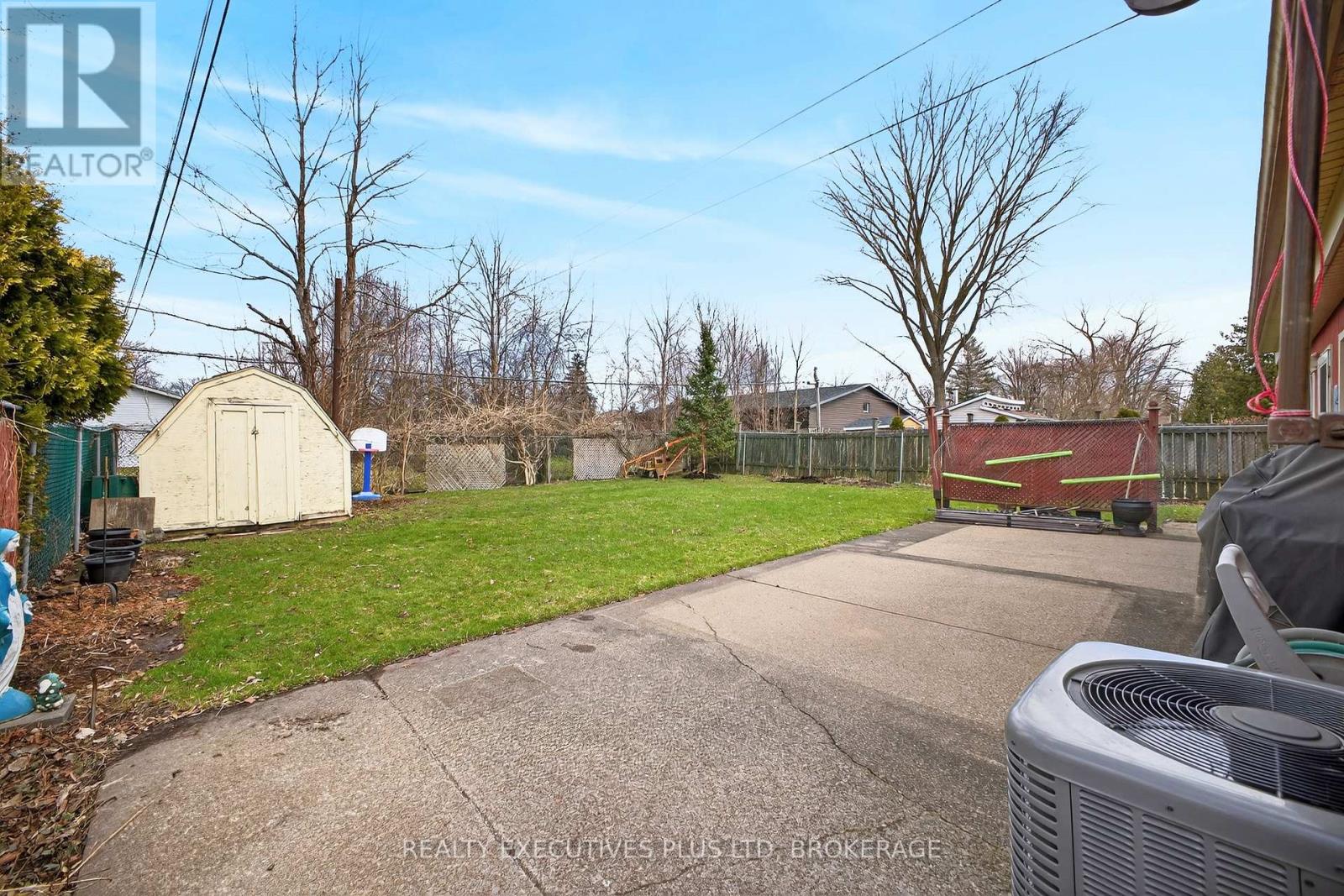 6465 Wendy Drive, Niagara Falls, Ontario  L2G 3H7 - Photo 8 - X12976980