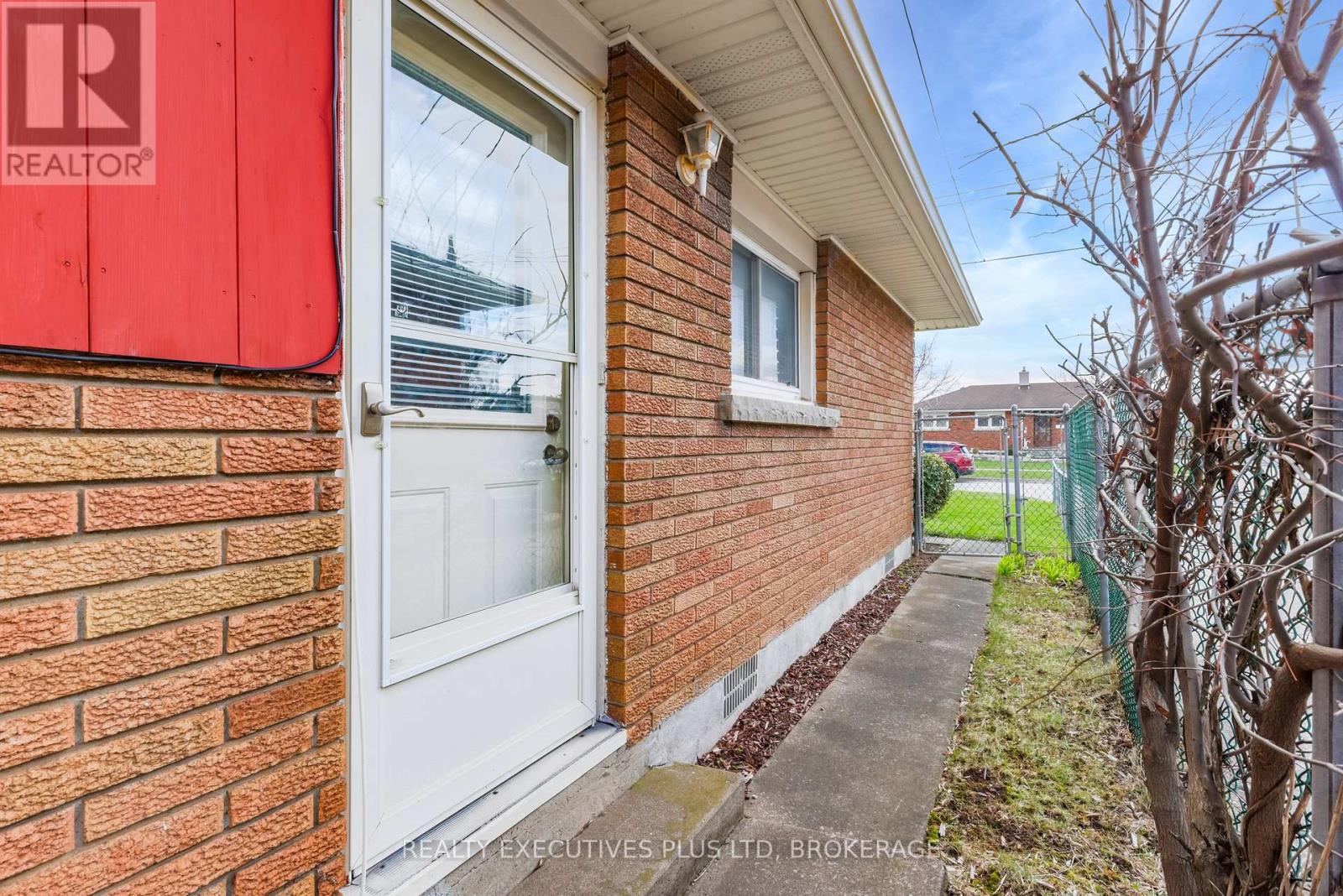 6465 Wendy Drive, Niagara Falls, Ontario  L2G 3H7 - Photo 9 - X12976980