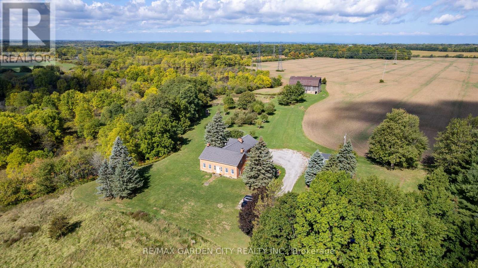 2432 SEBURN ROAD, Thorold, Ontario